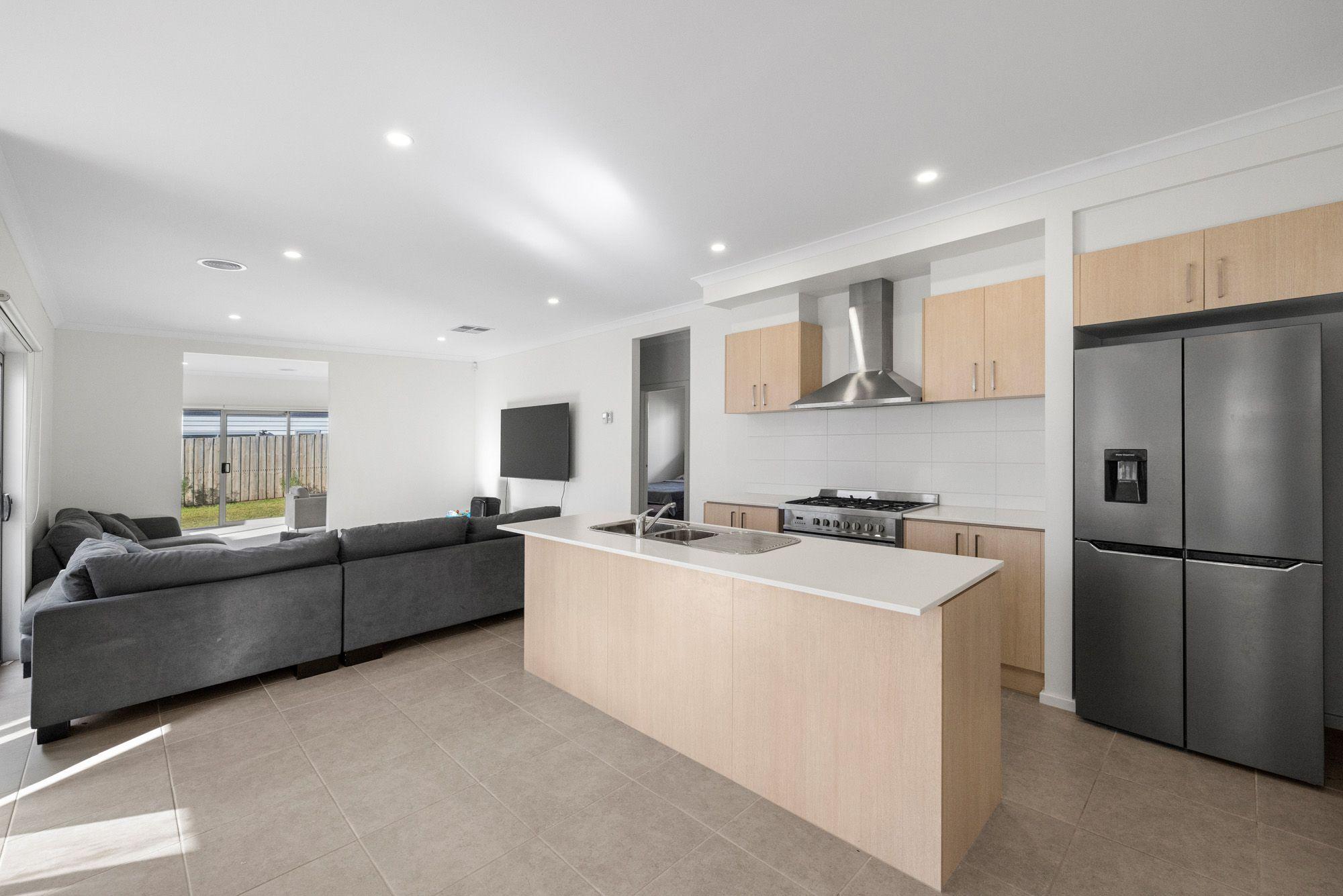 HOME FOR RENT IN EYNESBURY