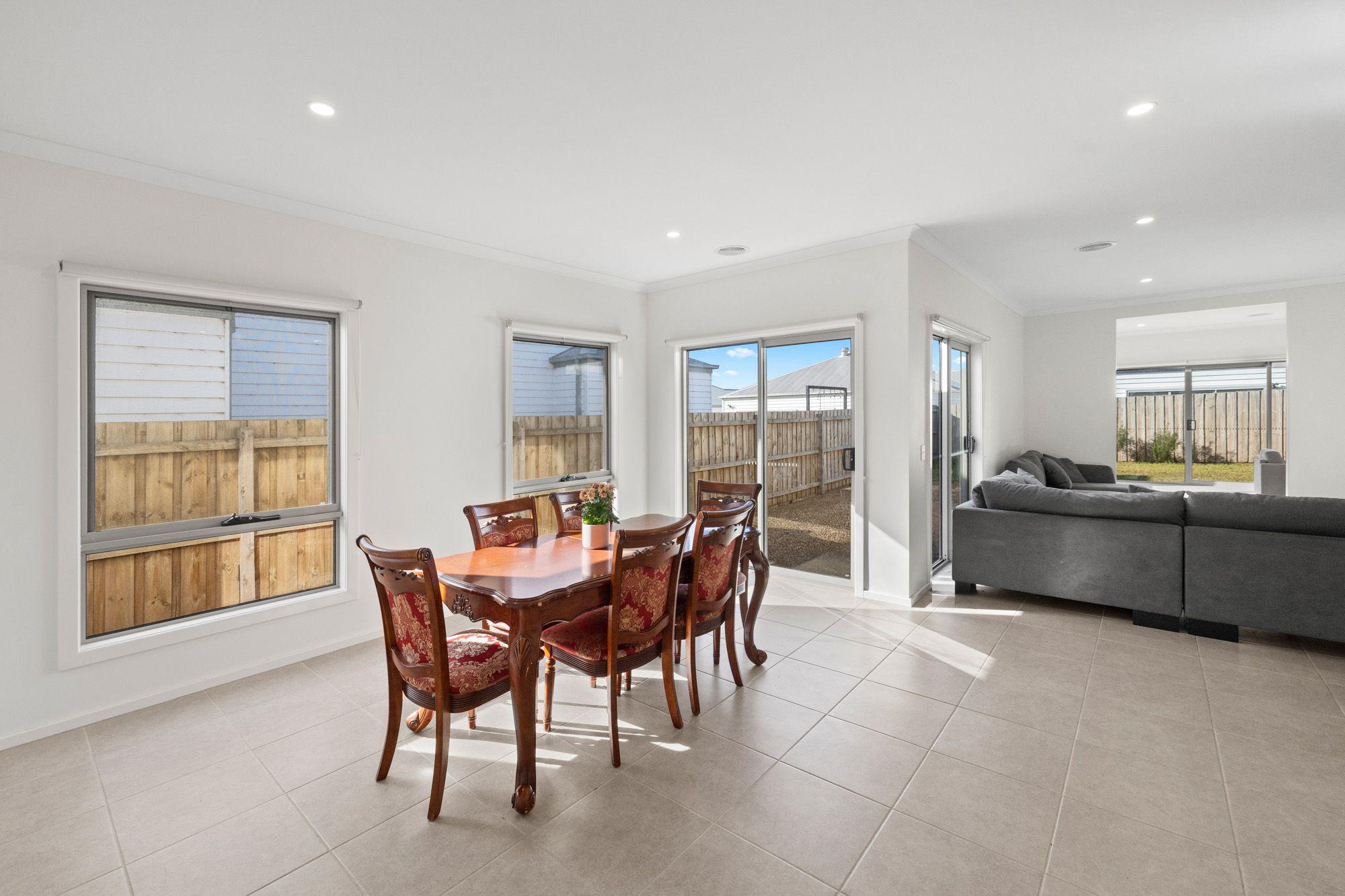 HOME FOR RENT IN EYNESBURY