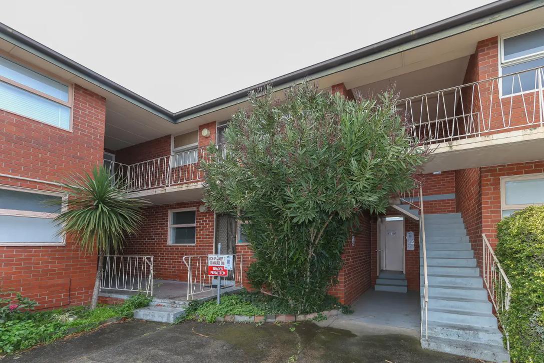 Prop-GPT: Apartment: VIC Caulfield, VIC 3162 Home For Rent