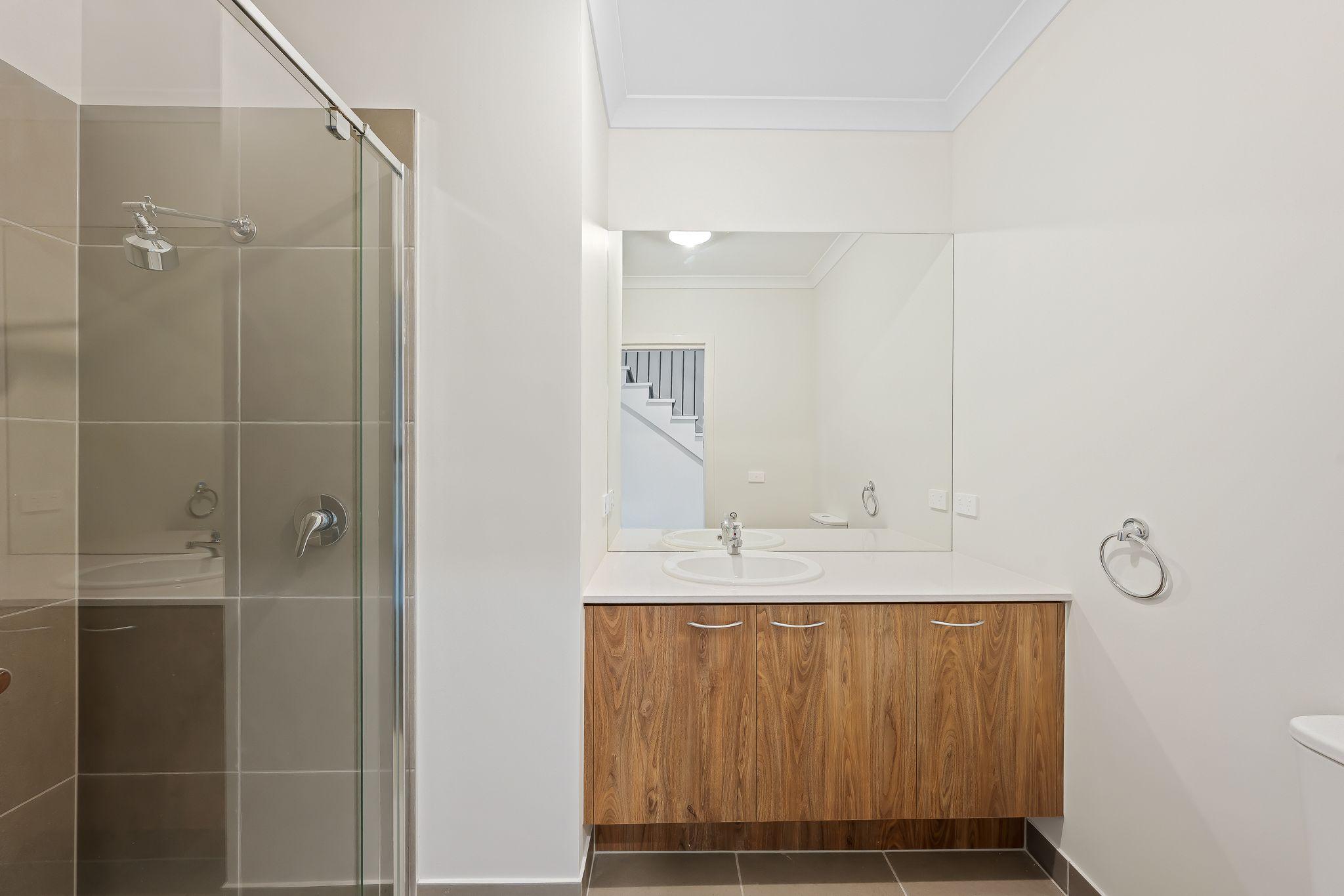 House for Rent: Clyde, VIC 3978, VIC, 3978