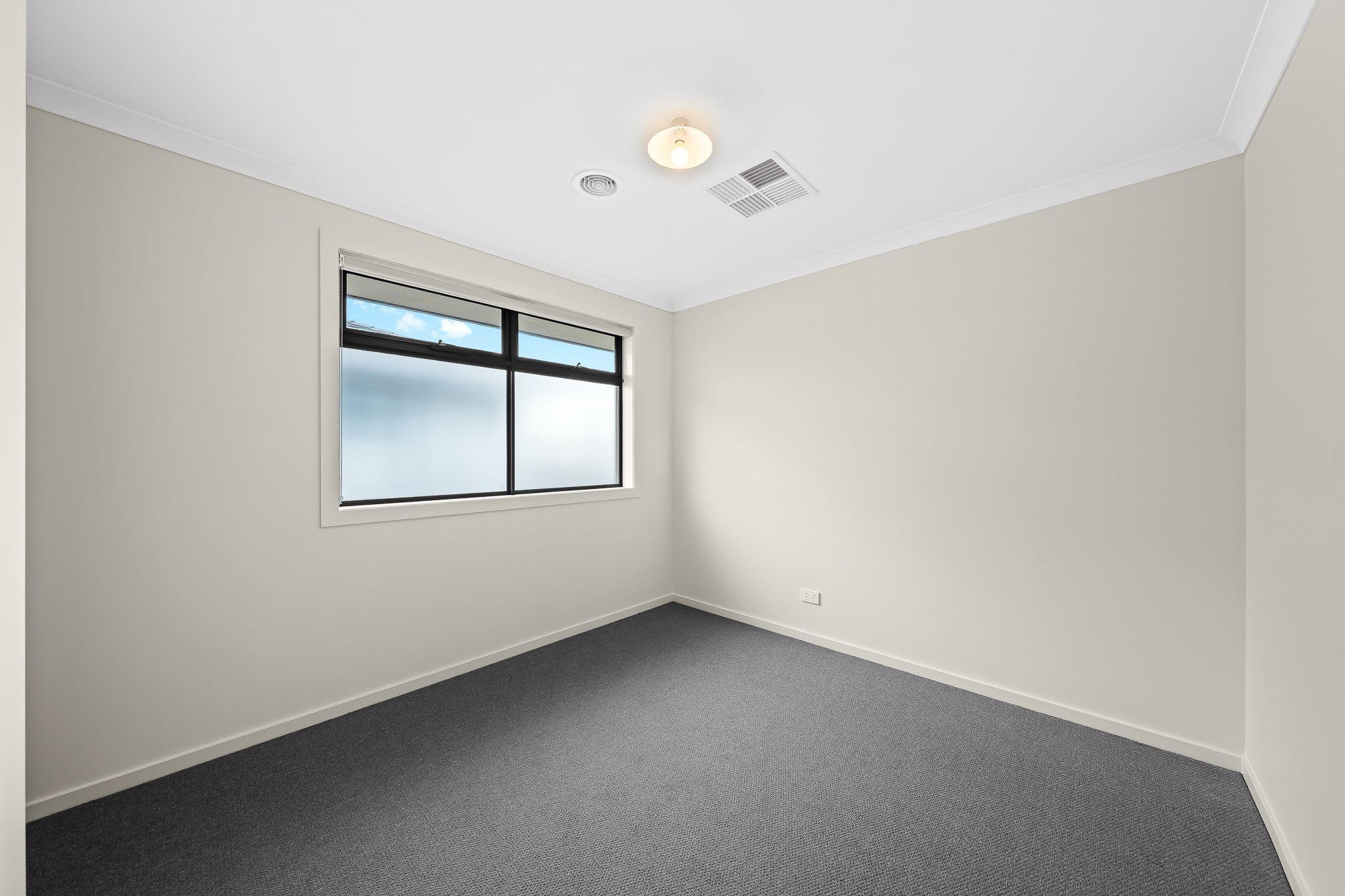 House for Rent: Clyde, VIC 3978, VIC, 3978