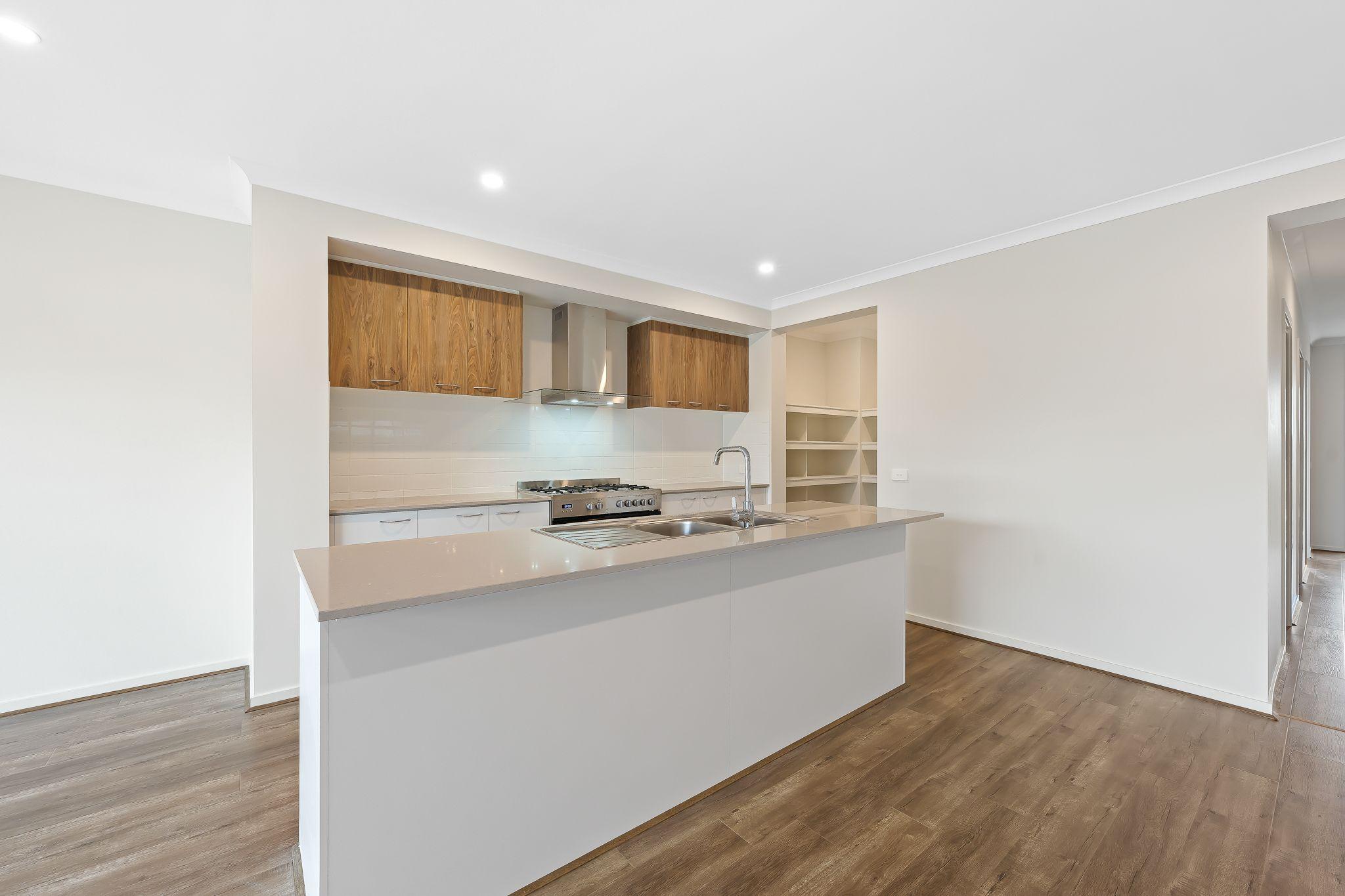 House for Rent: Clyde, VIC 3978, VIC, 3978