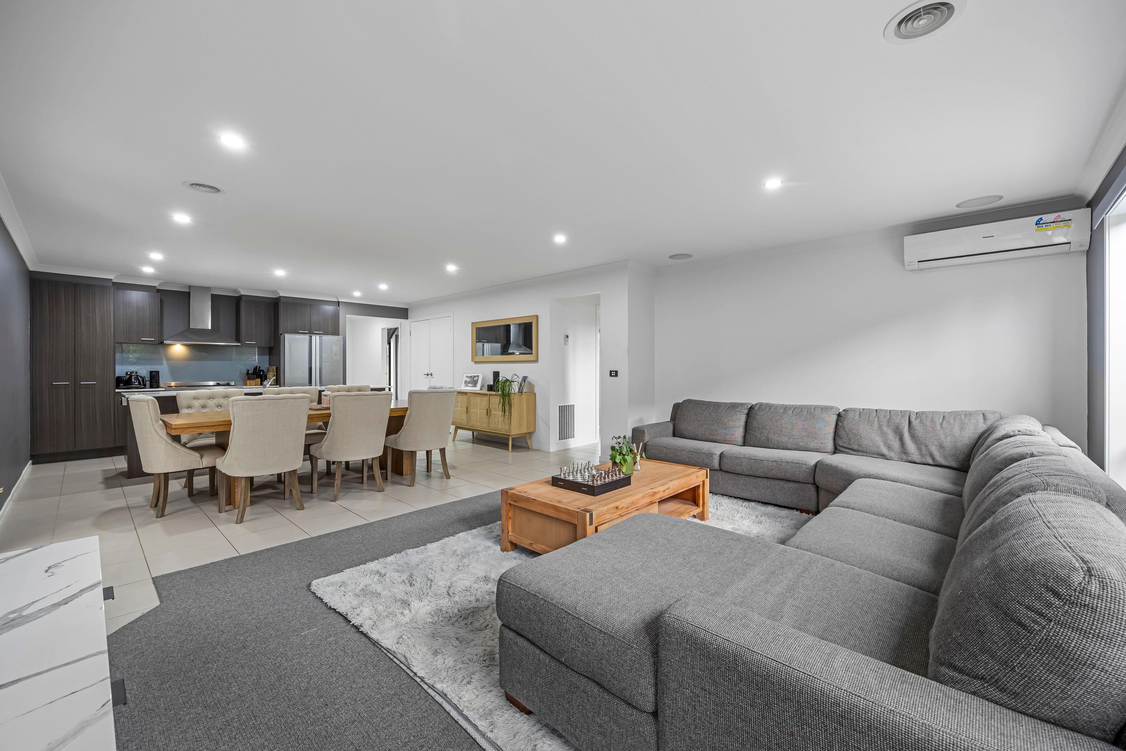 House for Rent: Delacombe, VIC 3356, VIC, 3356