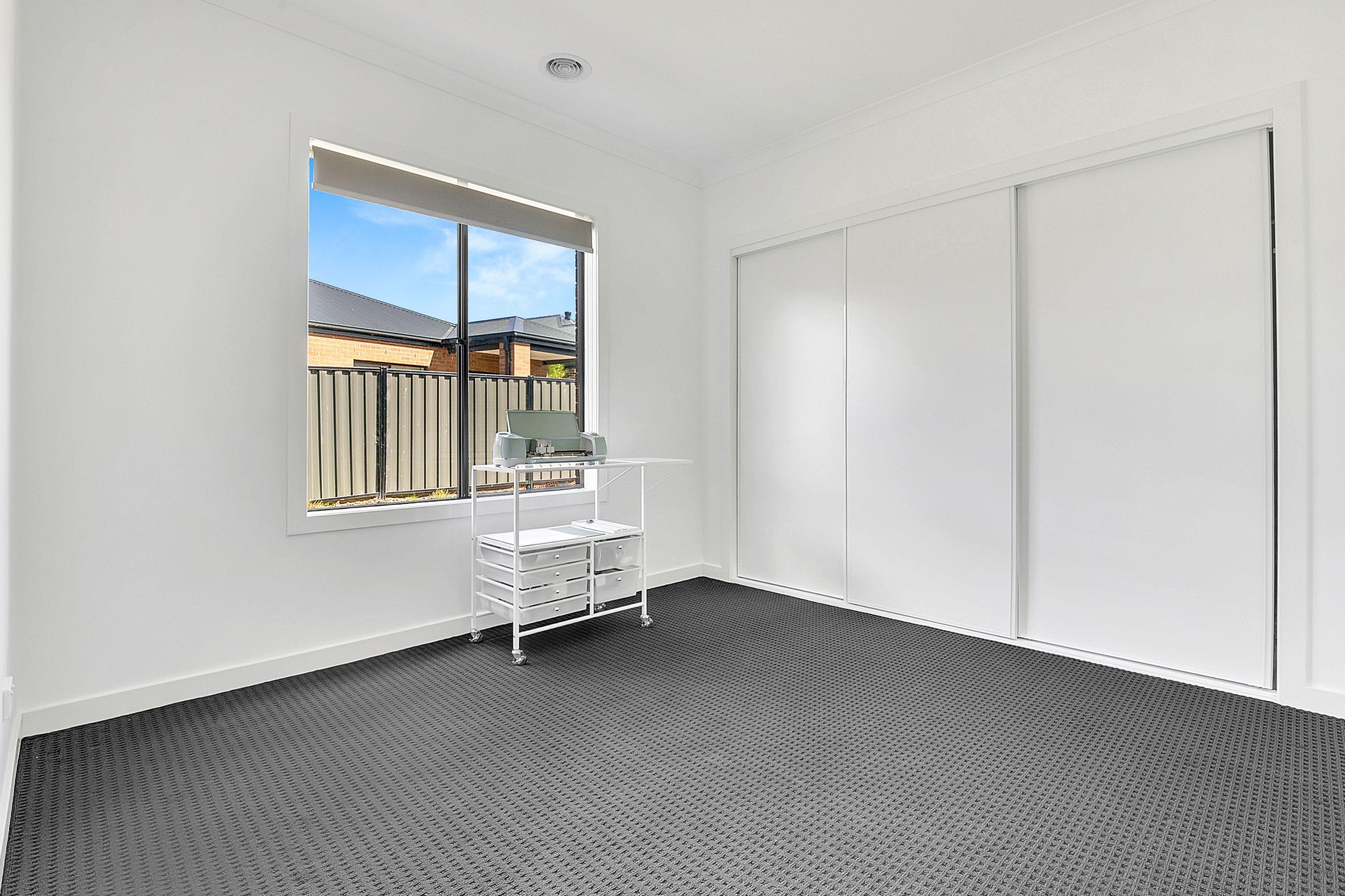 Modern Family Living with a Stylish Edge