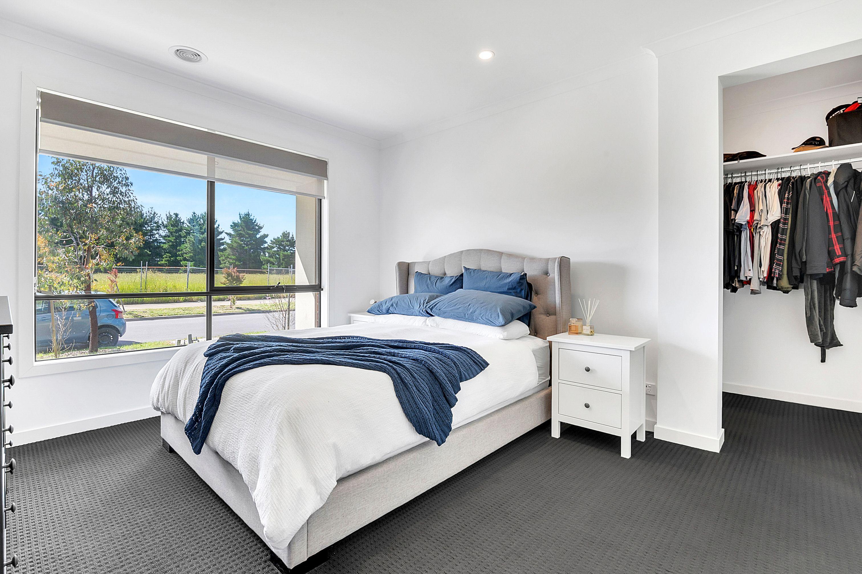 Modern Family Living with a Stylish Edge