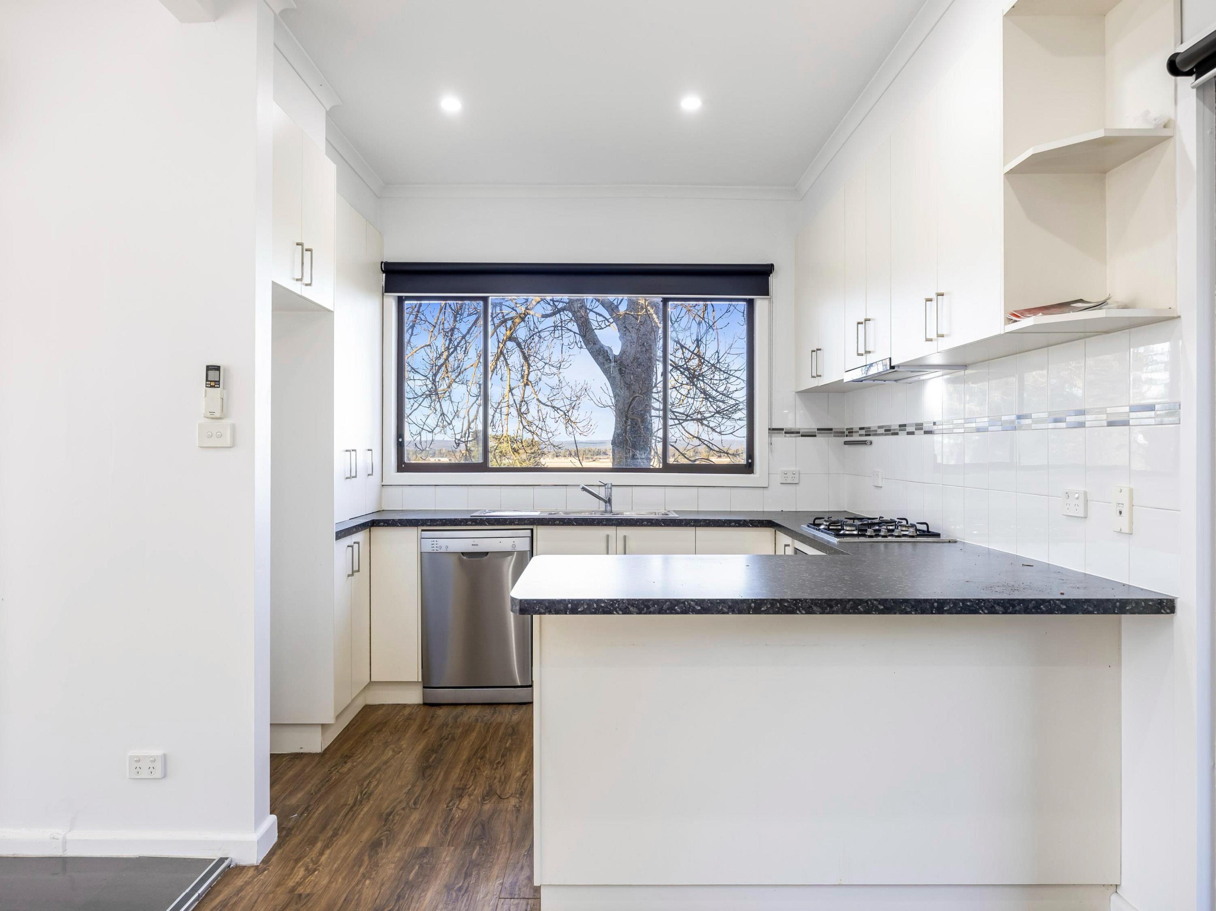House for Rent: Ross Creek, VIC 3351, VIC, 3351