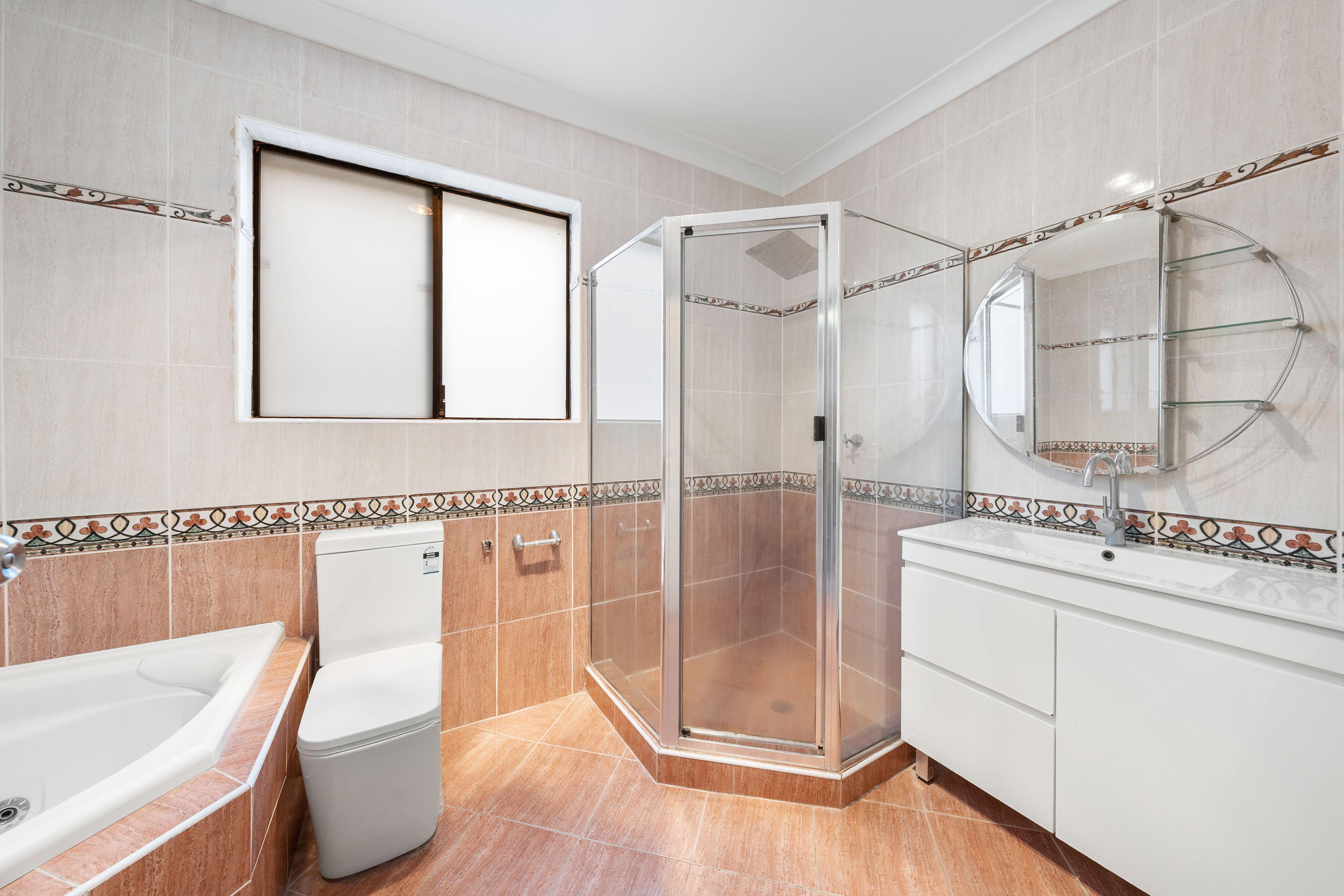 Cecil Hills Best Kept Secret