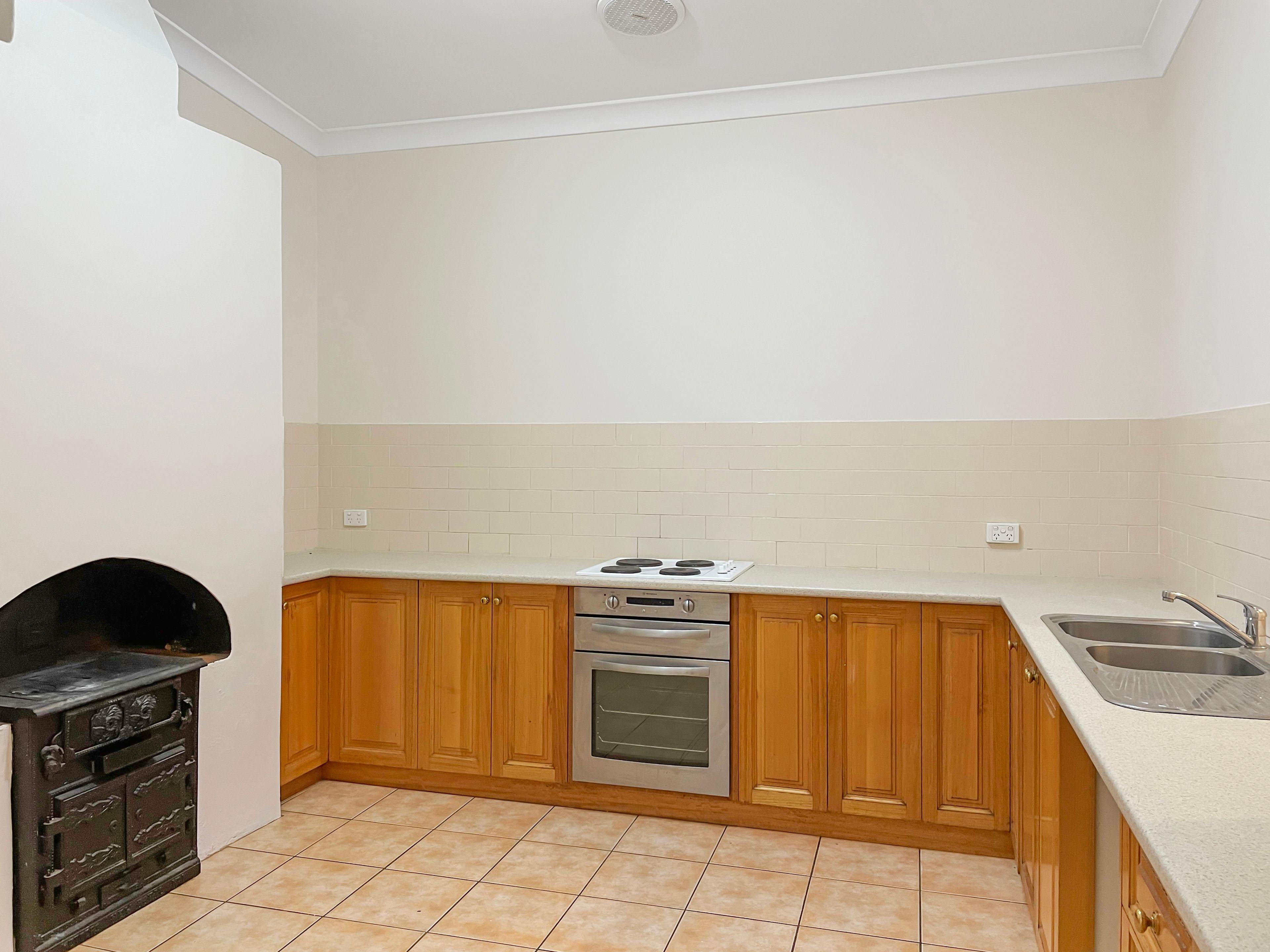 House for Rent: Dubbo, NSW 2830, NSW, 2830