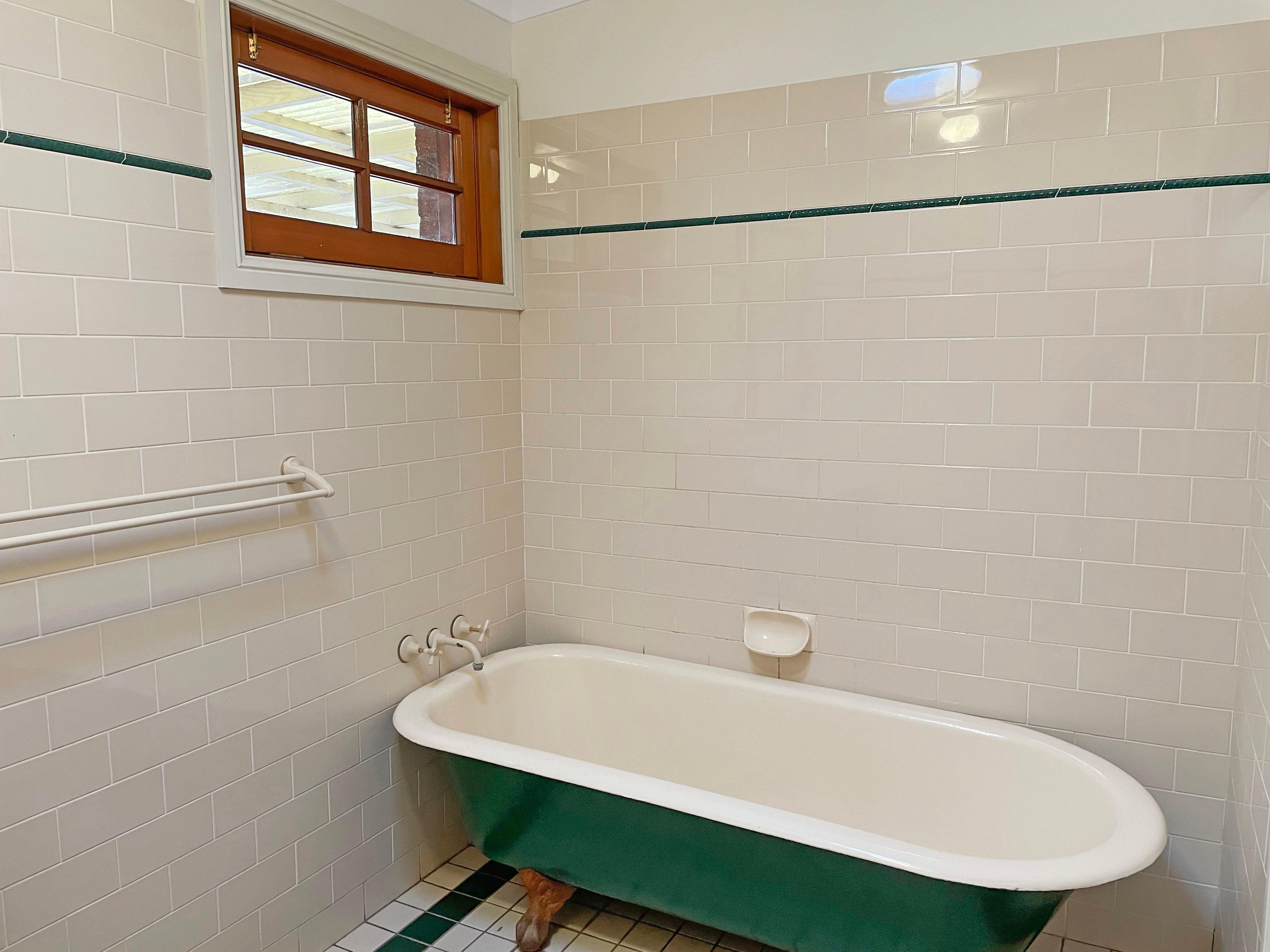 House for Rent: Dubbo, NSW 2830, NSW, 2830