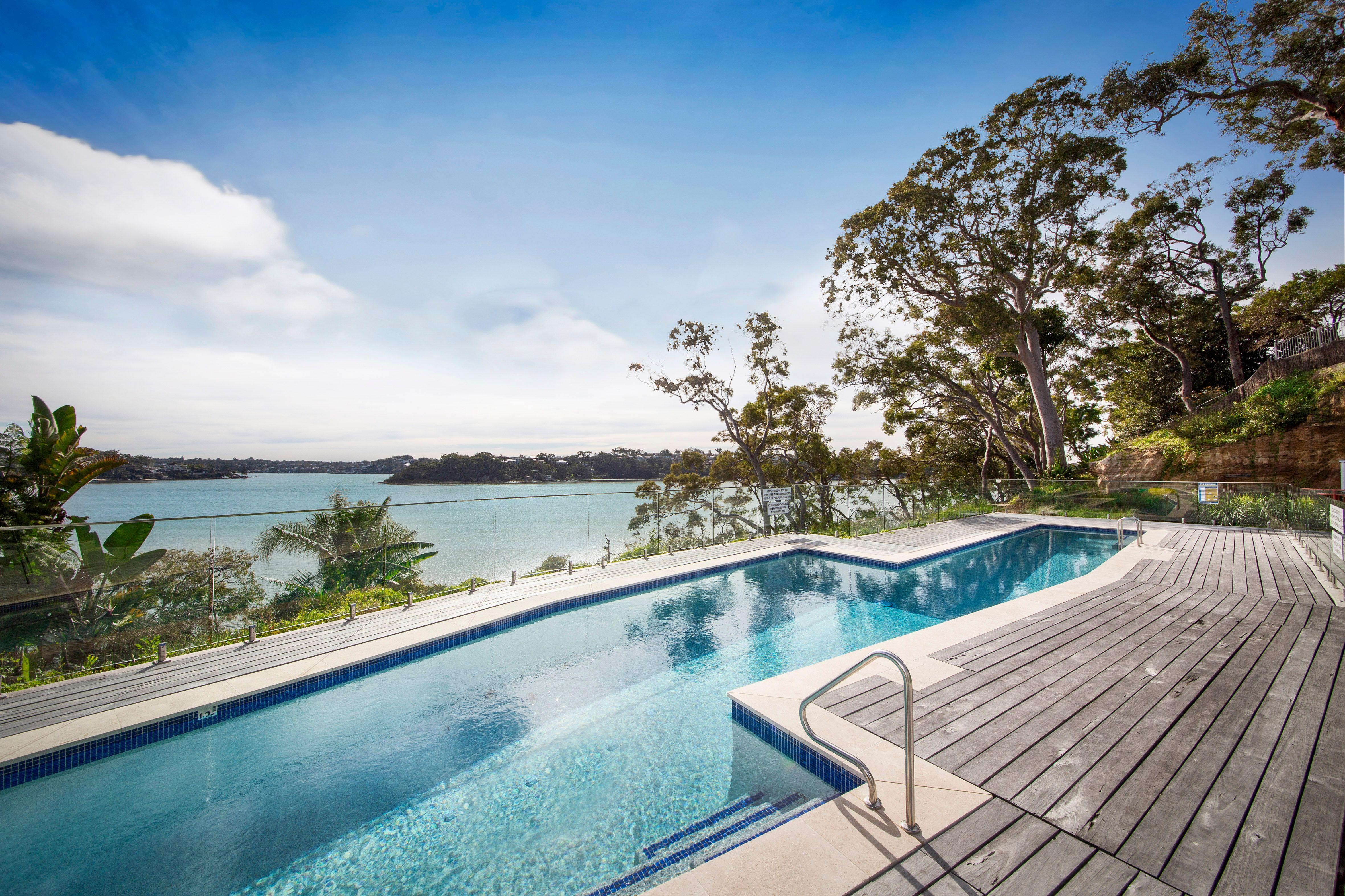 Amazing waterviews!  Executive townhouse living...