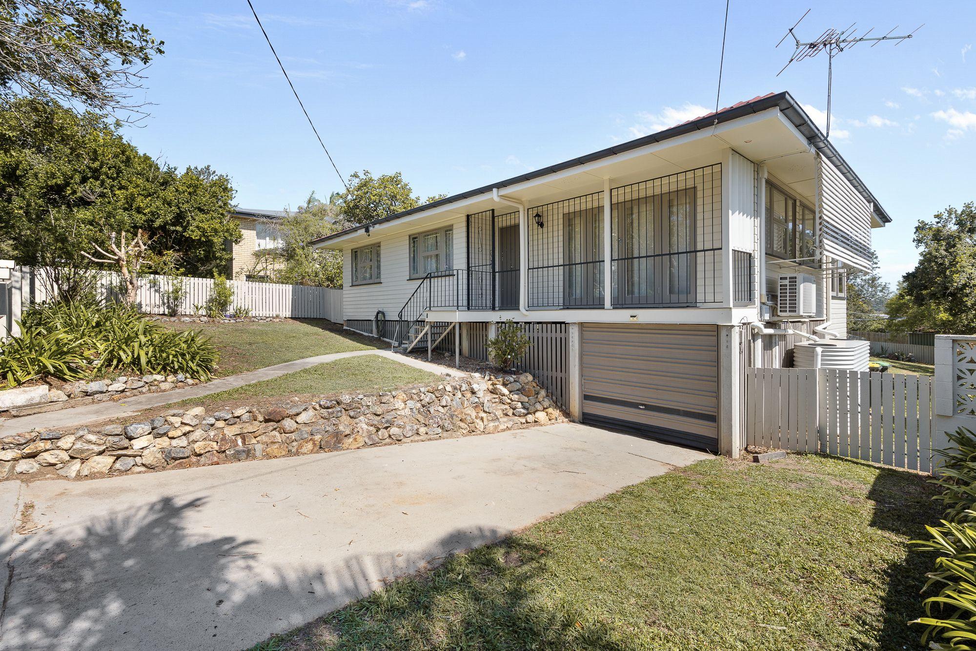 Prop-GPT: House: QLD Stafford, QLD 4053 Home For Rent