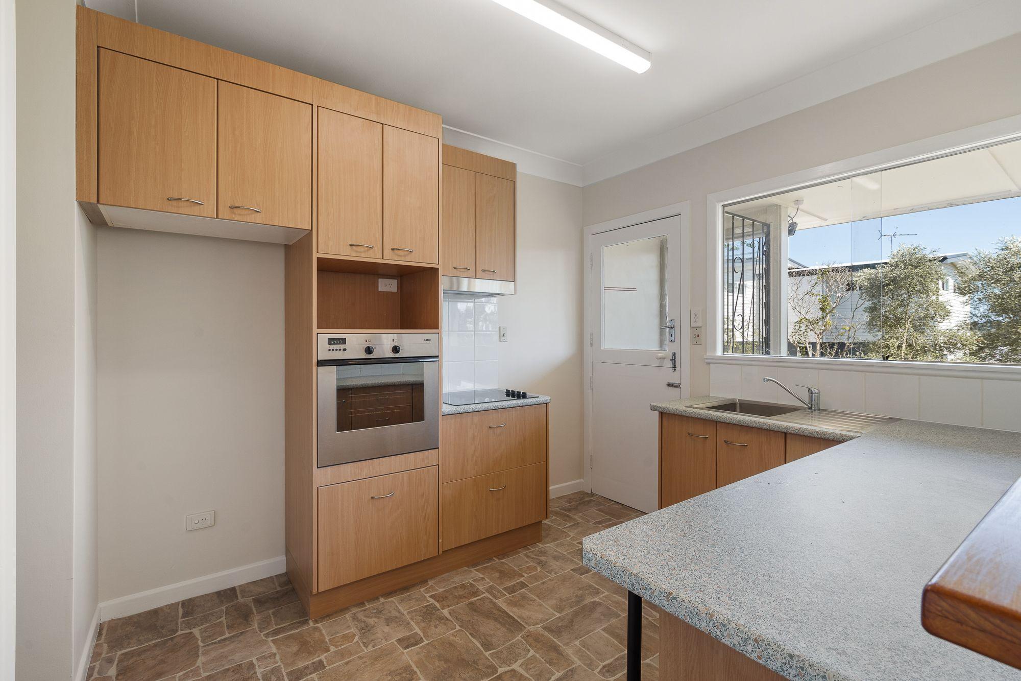 Stylish 3-Bedroom Family Home with Huge Backyard