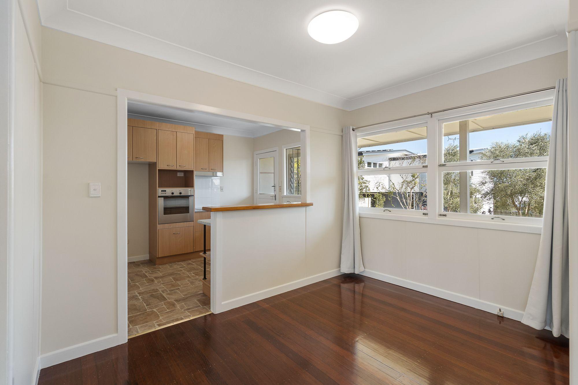 Stylish 3-Bedroom Family Home with Huge Backyard