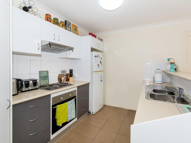 Stylish 3-Bedroom Townhouse with Private Courtyard & Balcony