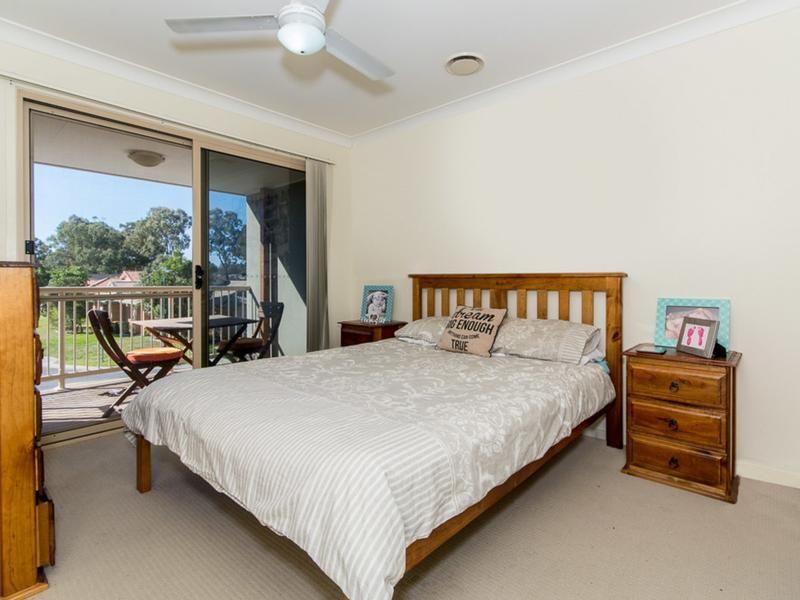 Stylish 3-Bedroom Townhouse with Private Courtyard & Balcony