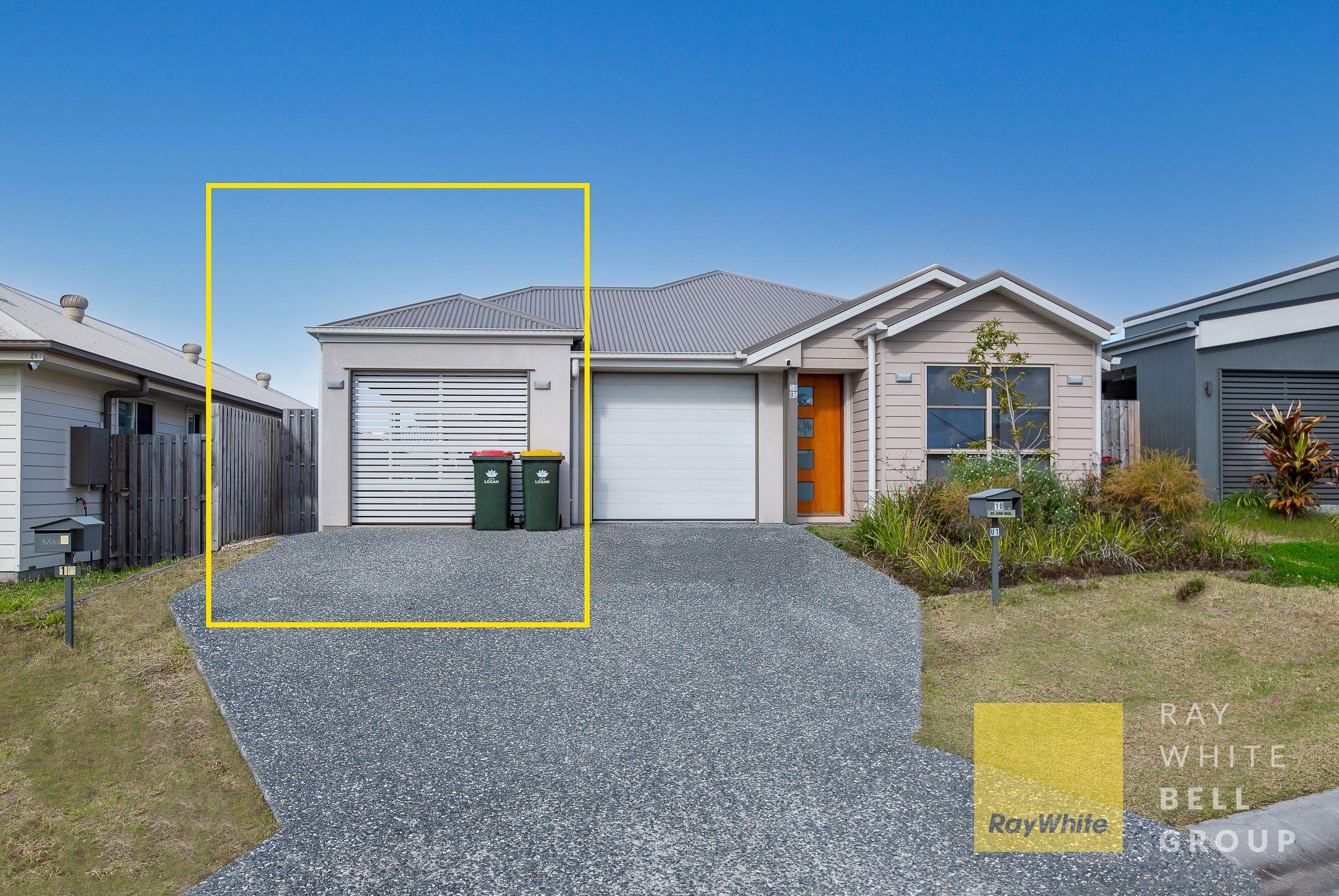 Prop-GPT: House: QLD Park Ridge, QLD 4125 Home For Rent