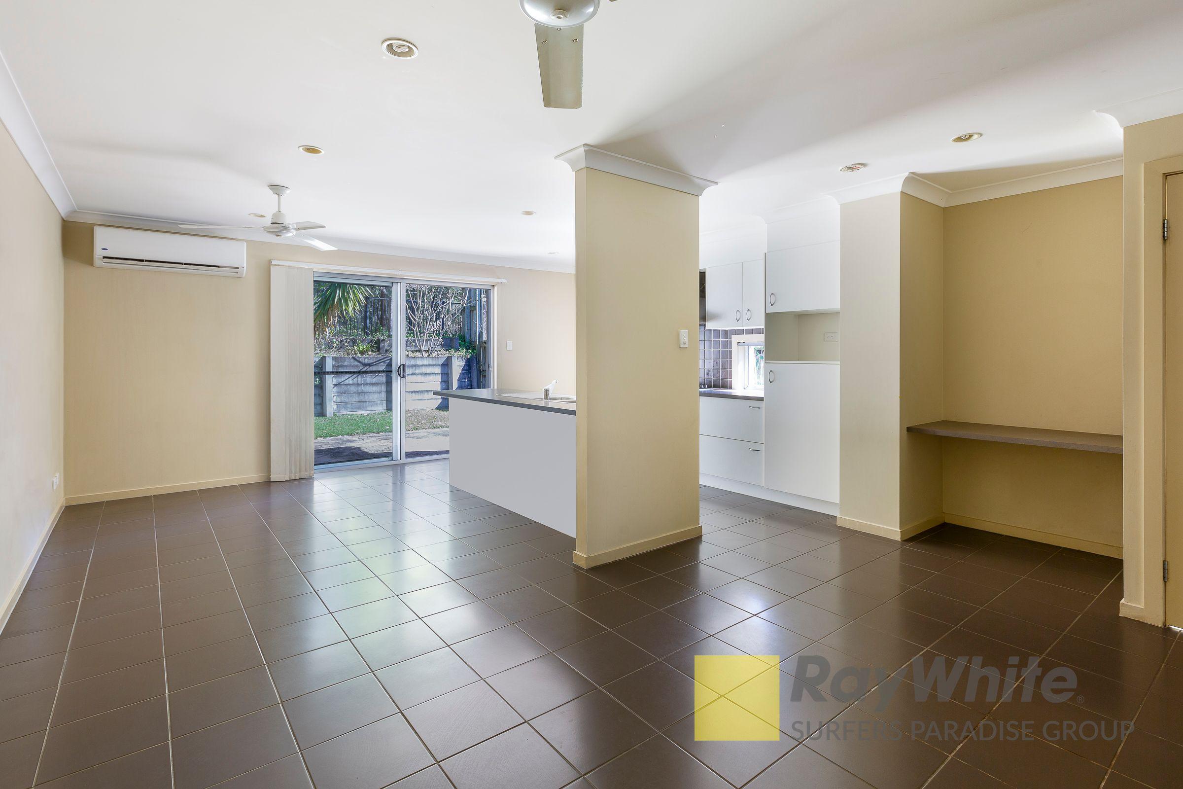 Townhouse for Rent: Upper Coomera, QLD 4209, QLD, 4209
