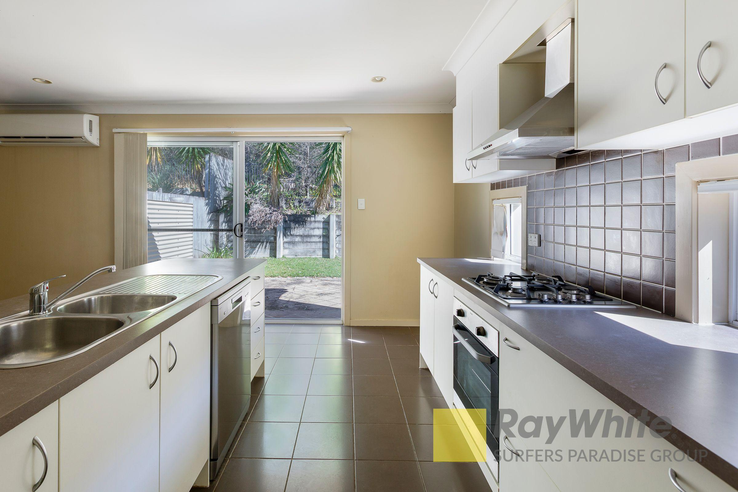Townhouse for Rent: Upper Coomera, QLD 4209, QLD, 4209