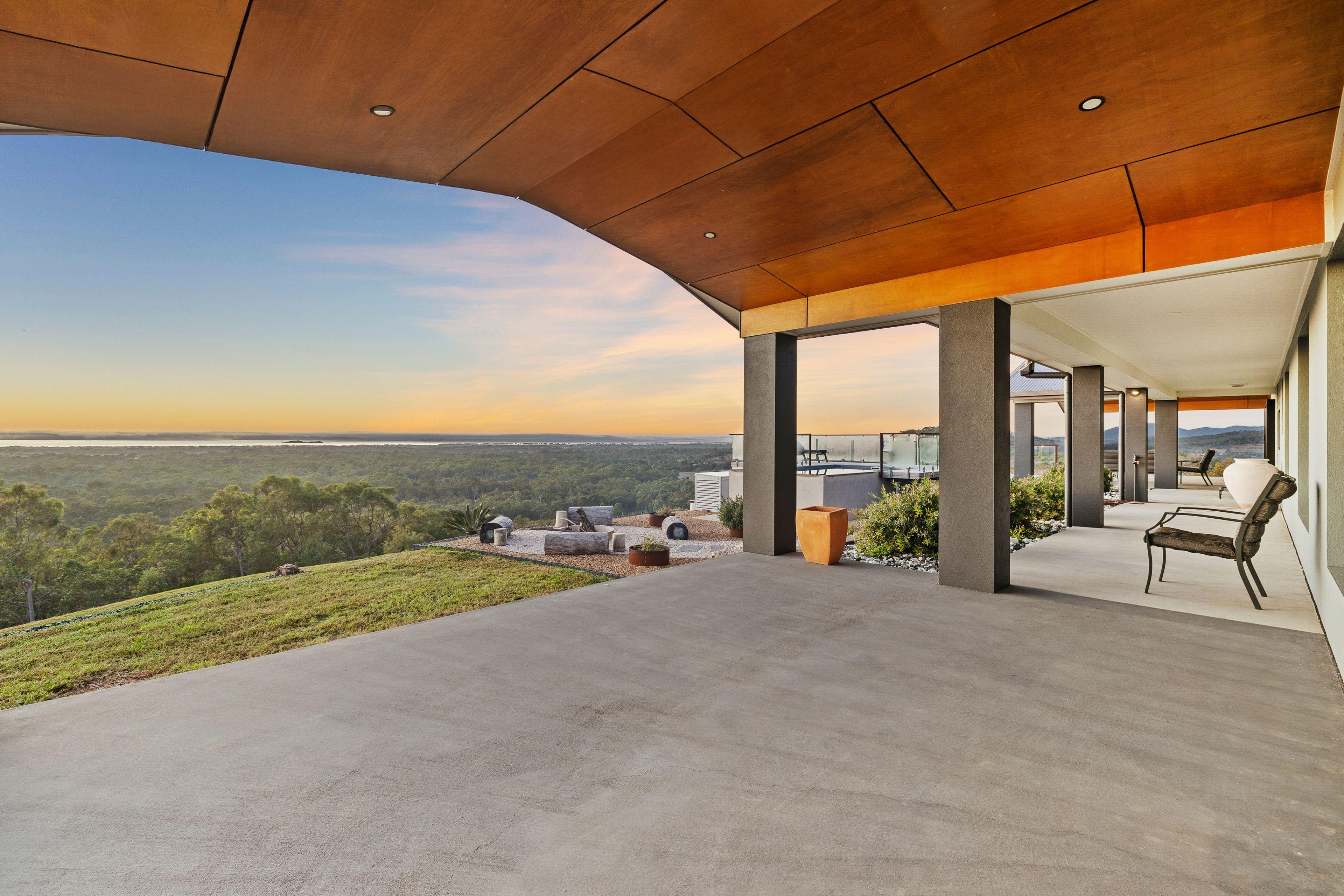 A Private Hilltop Retreat with Panoramic Ocean & Country Views