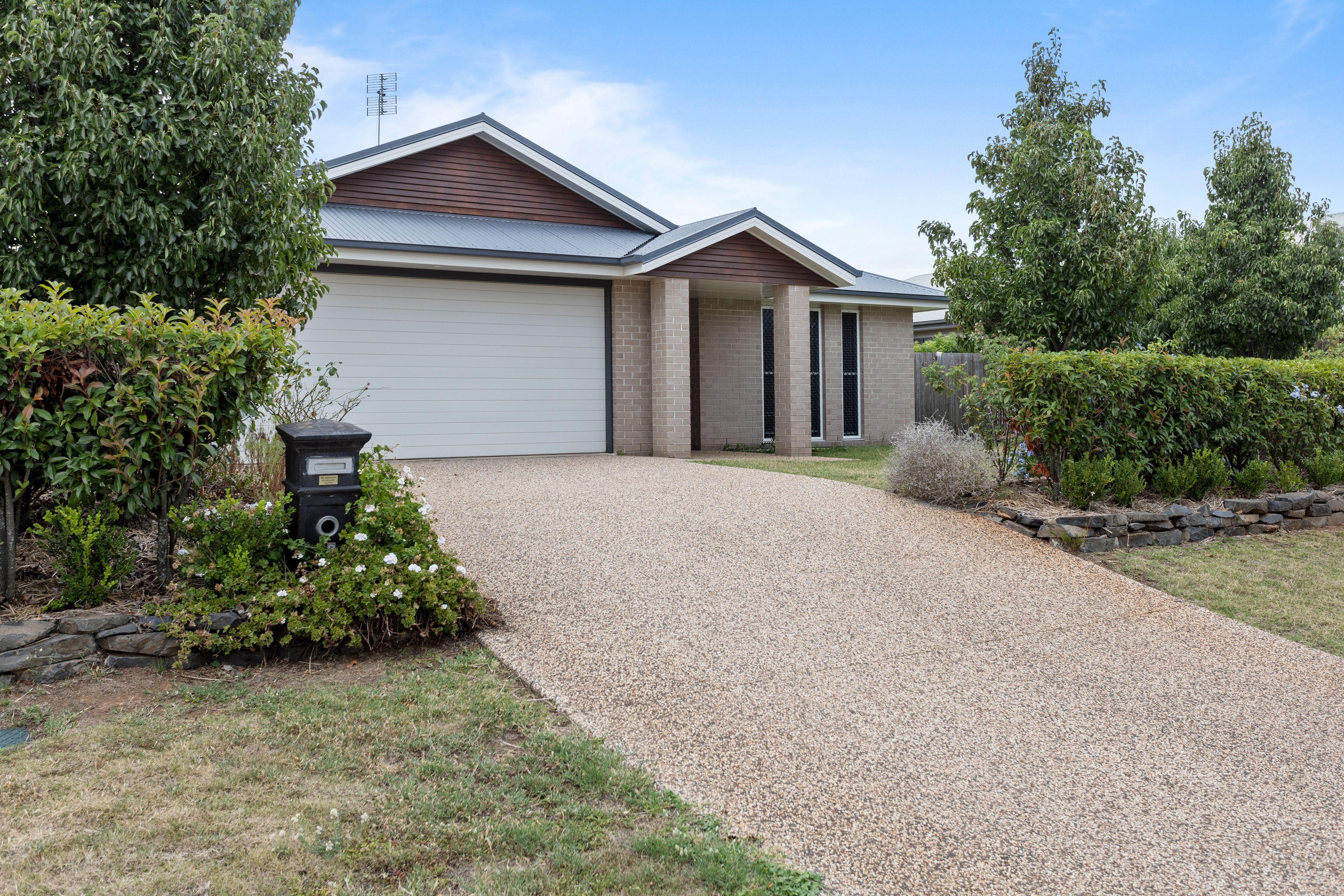 Prop-GPT: House: QLD Glenvale, QLD 4350 Home For Rent