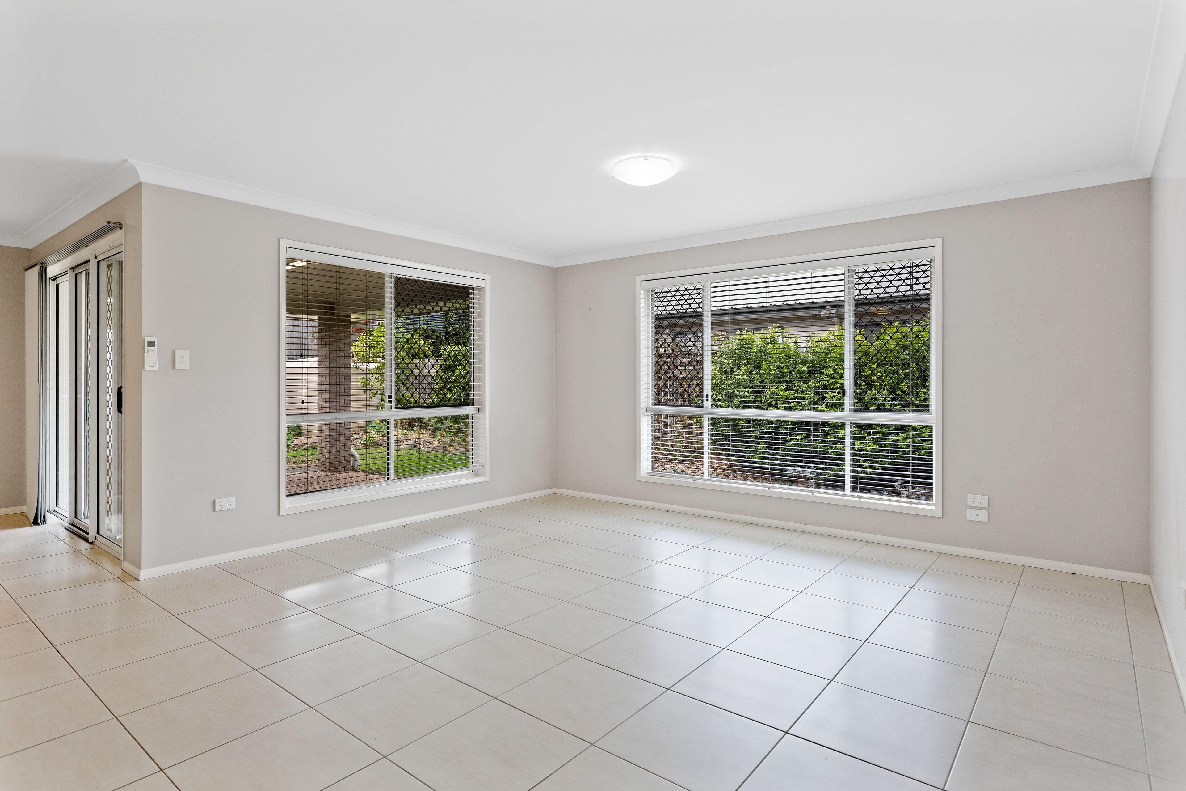 House for Rent: Glenvale, QLD 4350, QLD, 4350