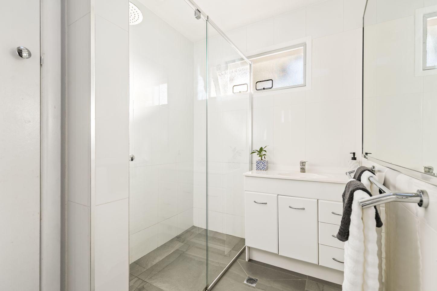 44 Clarence Road, KEDRON, QLD 4031 - House for Rent - harcourts.net