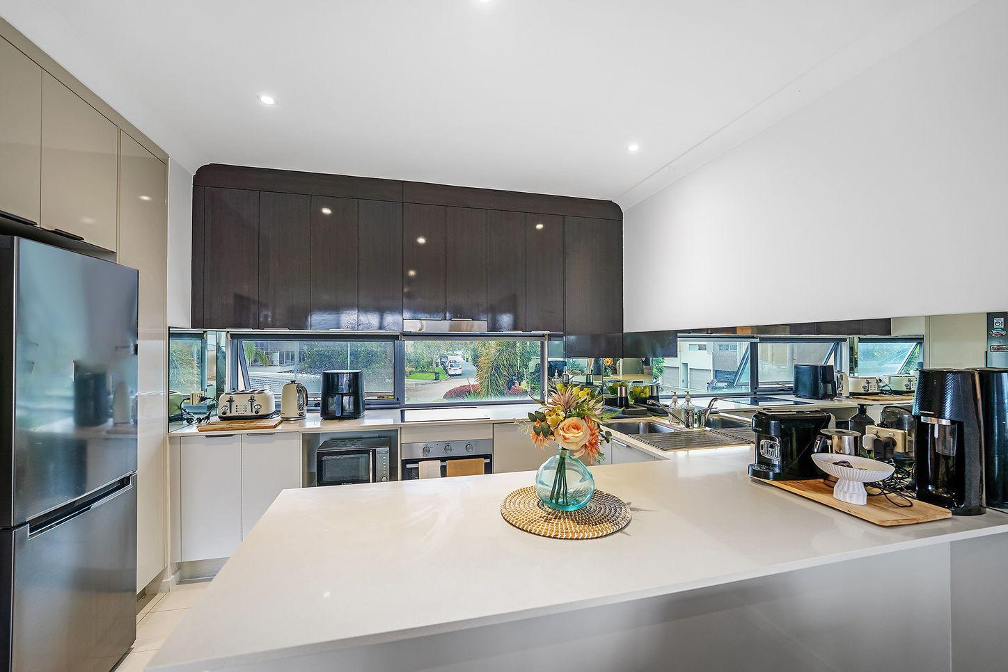 16/5036 Emerald Island Drive, CARRARA, QLD 4211 - Townhouse for Rent - harcourts.net