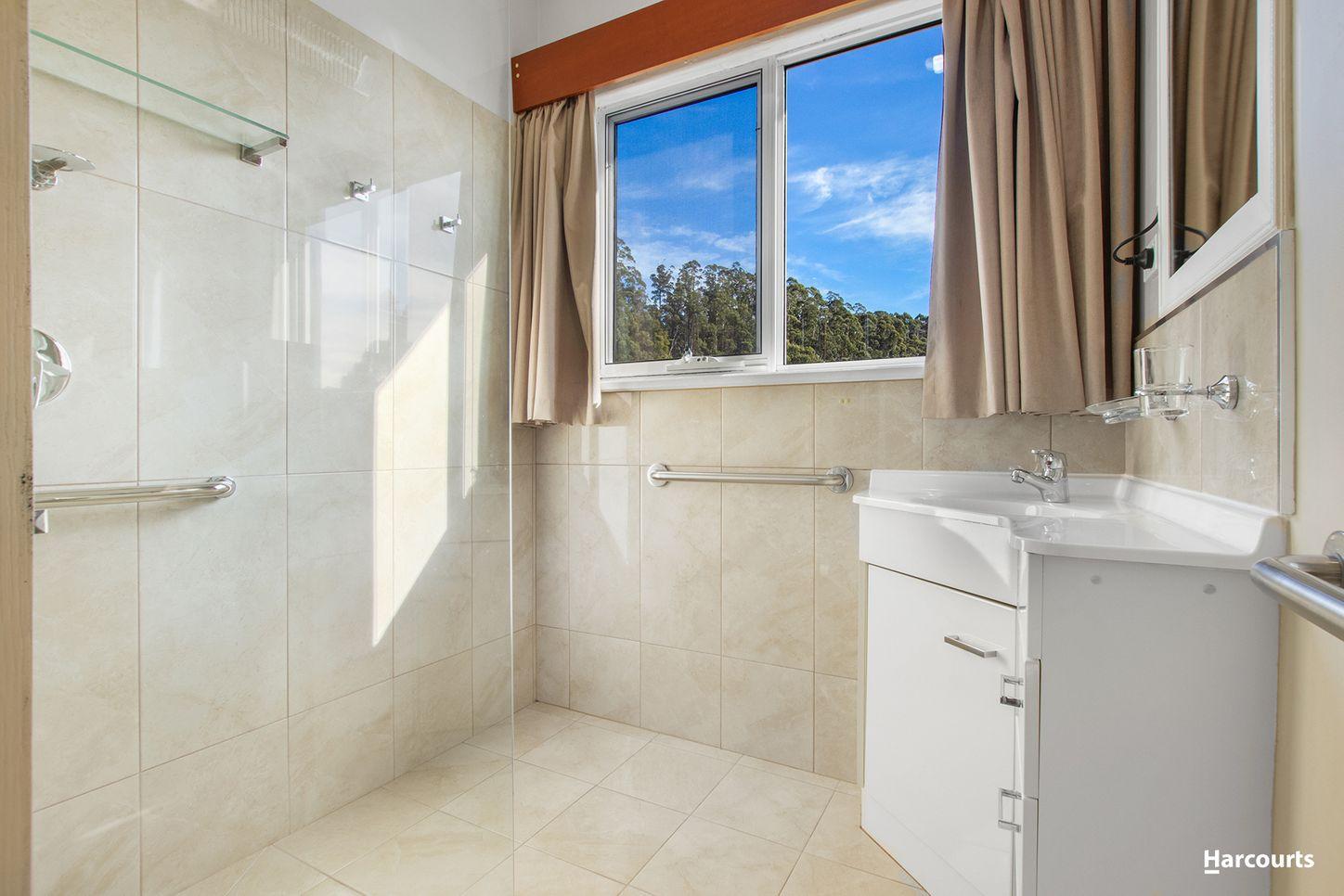 House for Rent: Emu Heights, TAS 7320, TAS, 7320