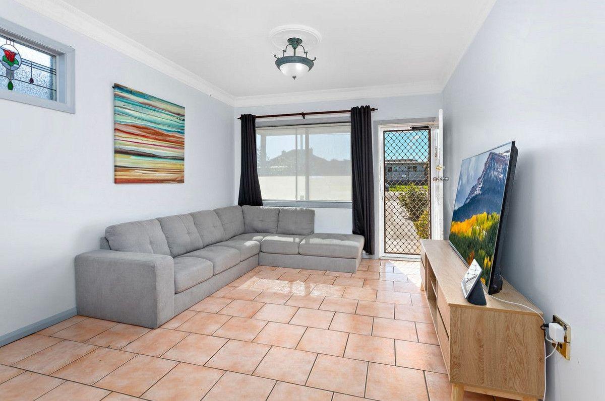 House for Rent: Dapto, NSW 2530, NSW, 2530