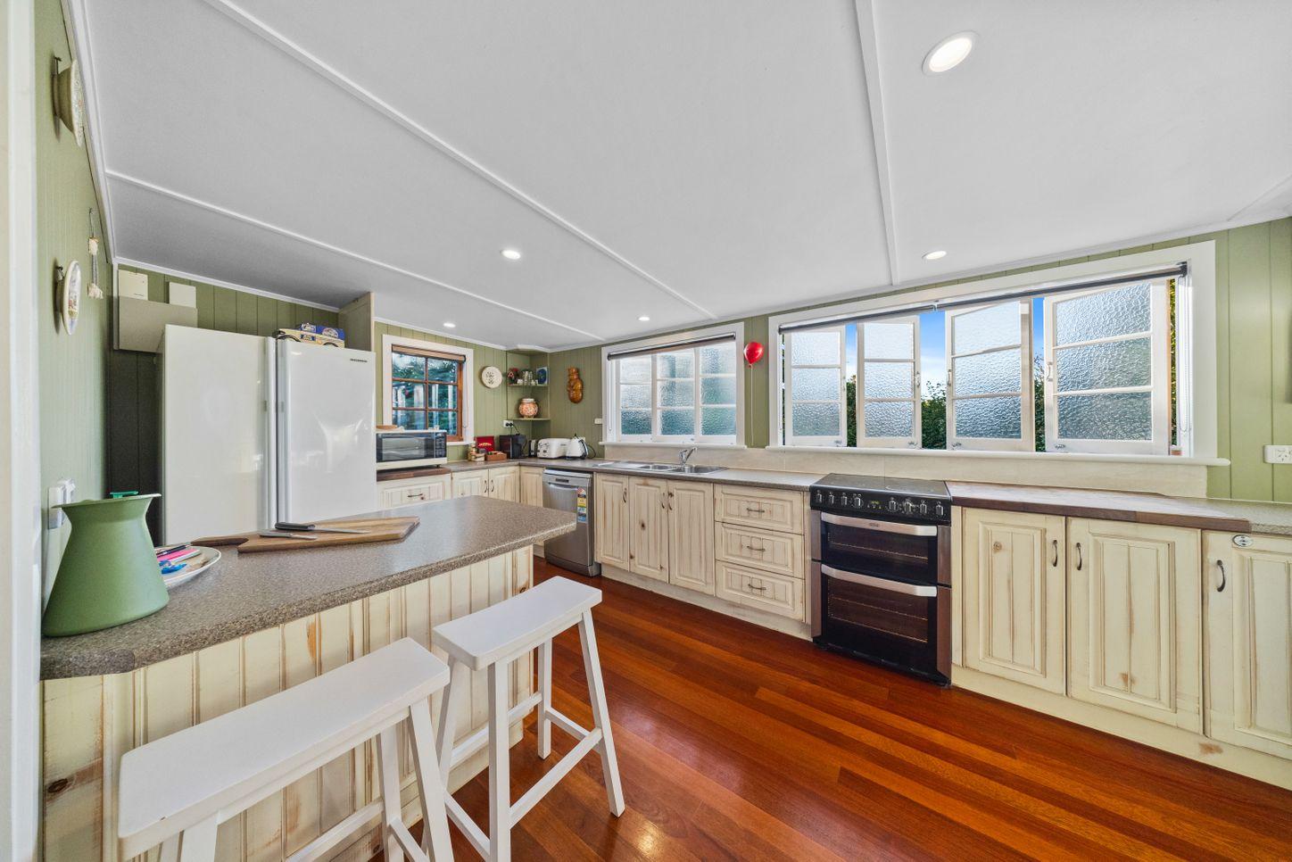 2 Queen Street, GYMPIE, QLD 4570 - House for Rent - harcourts.net