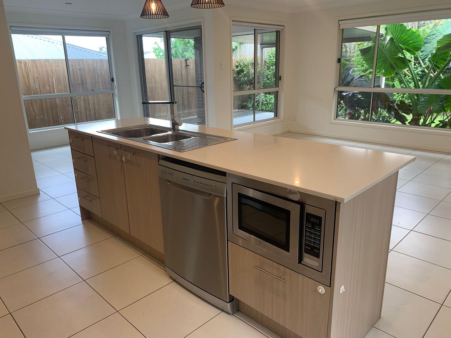 House for Rent: Bahrs Scrub, QLD 4207, QLD, 4207