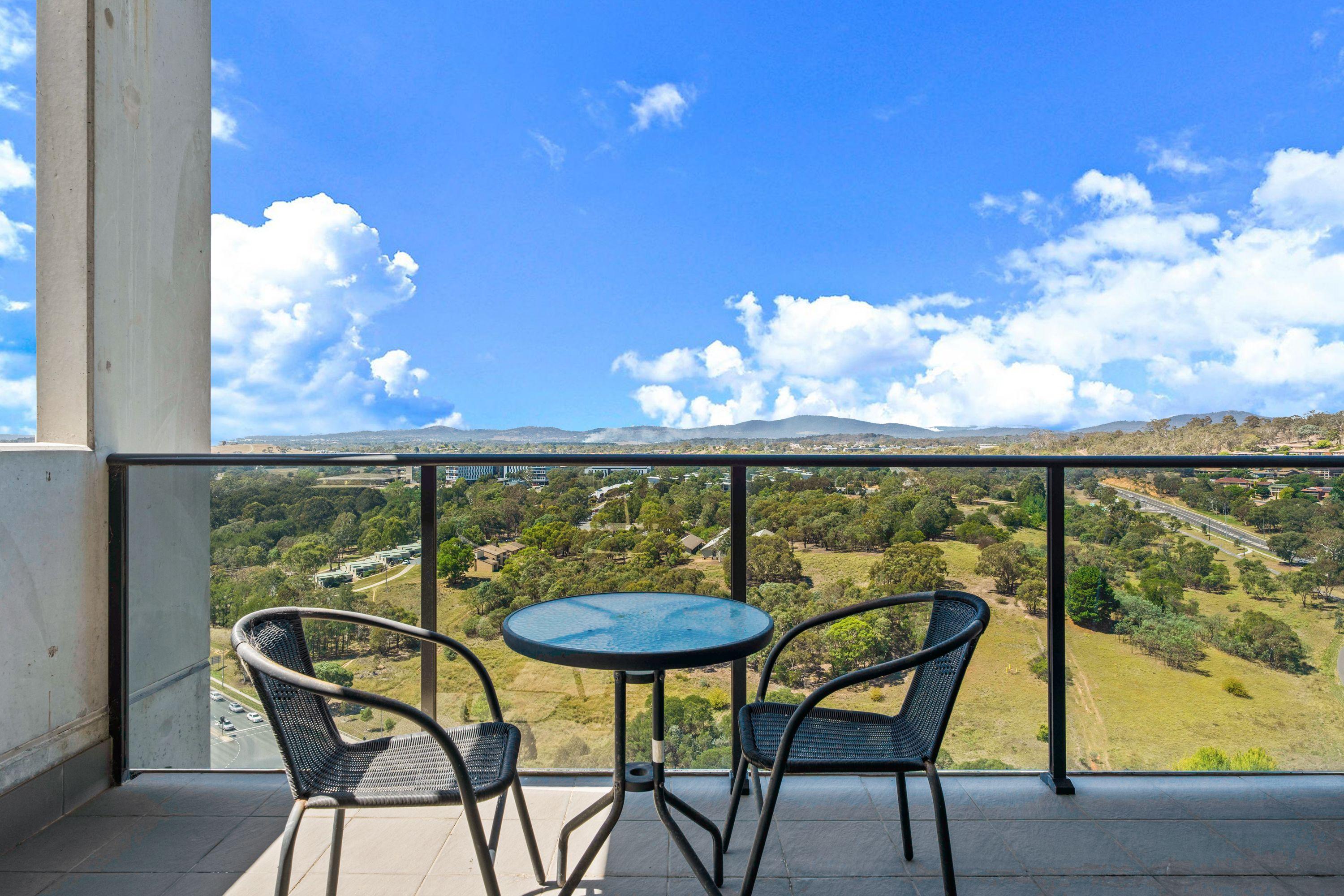 Chic style with Panoramic Views