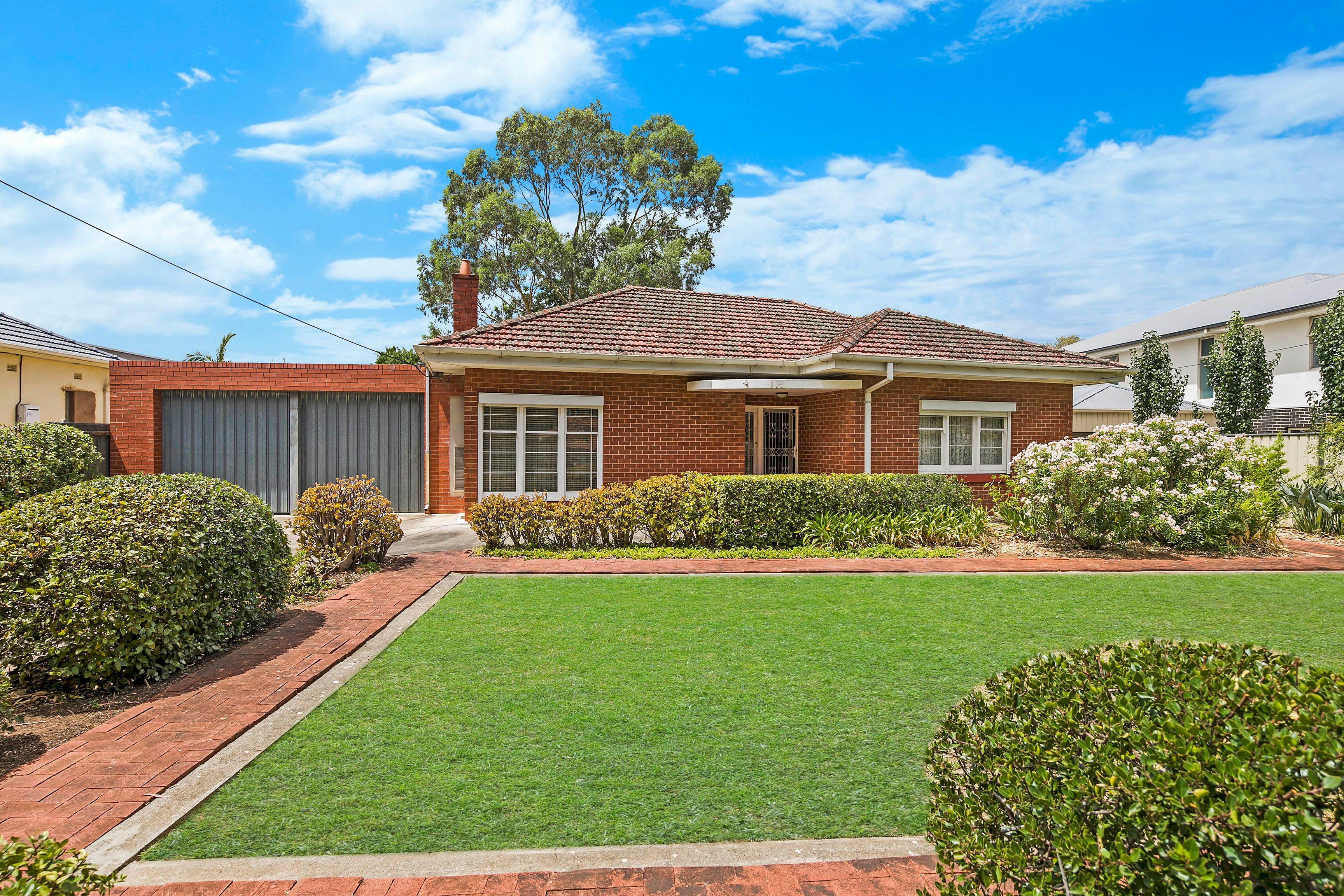 Prop-GPT: House: SA Broadview, SA 5083 Home For Rent