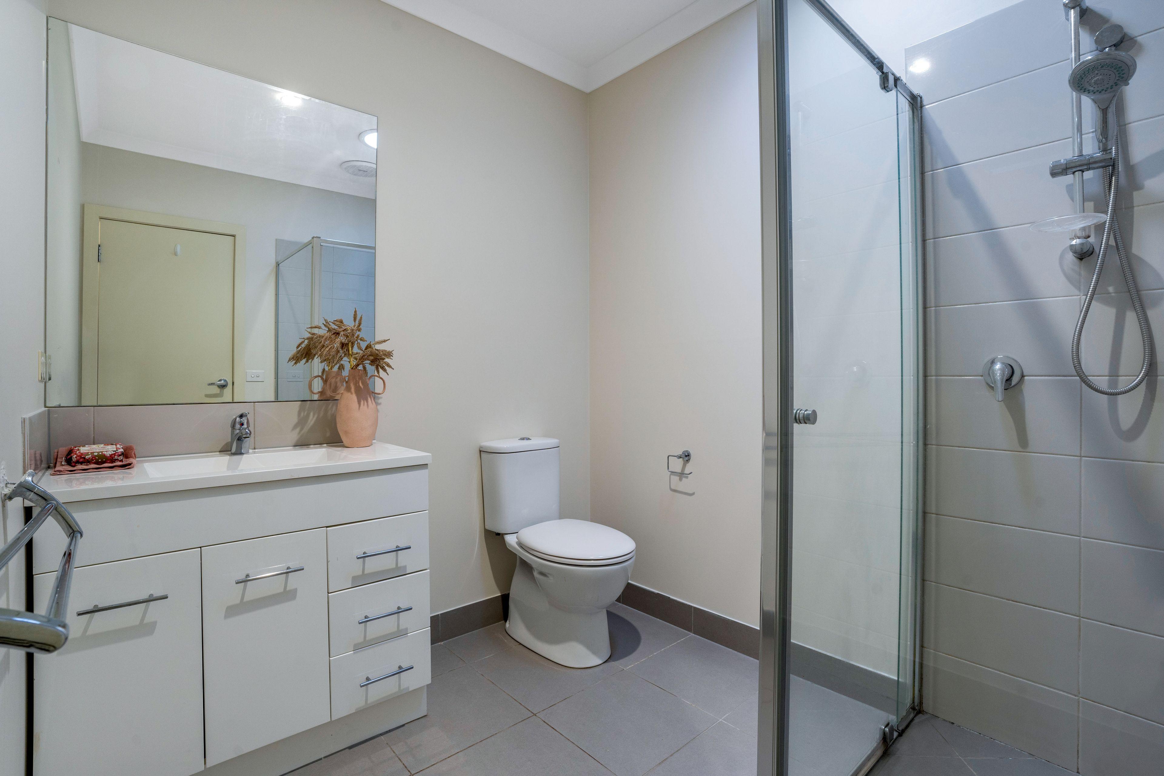 Townhouse for Rent: Craigieburn, VIC 3064, VIC, 3064