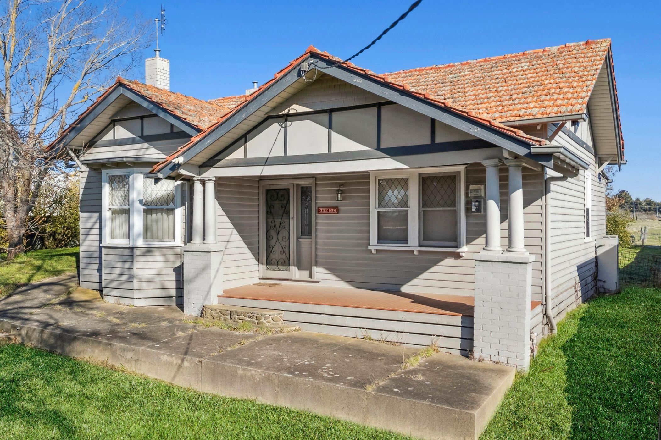 Prop-GPT: House: VIC Kyneton, VIC 3444 Home For Rent