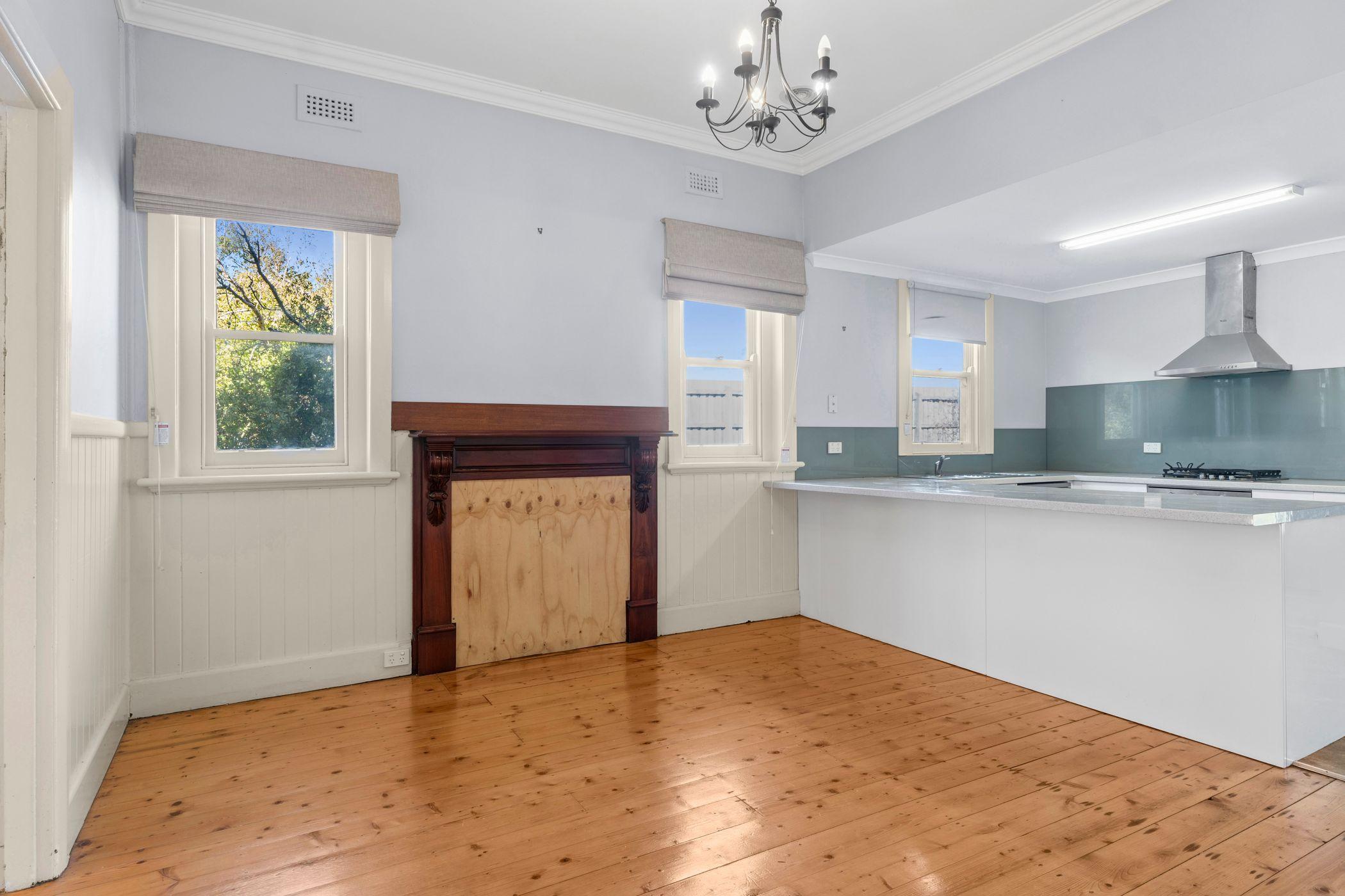 Neat & Tidy Home in Excellent Location