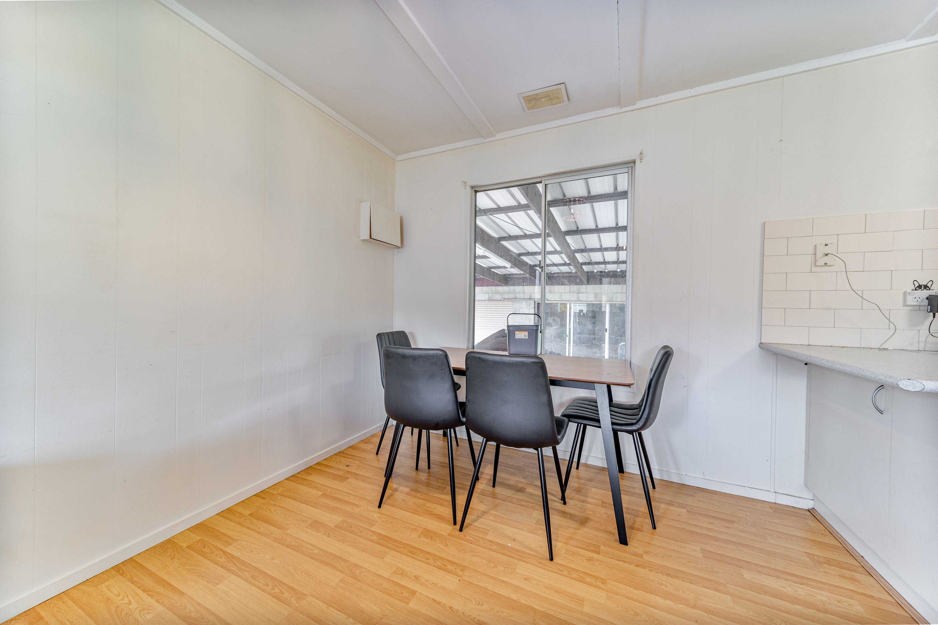 House for Rent: Kangaroo Flat, VIC 3555, VIC, 3555