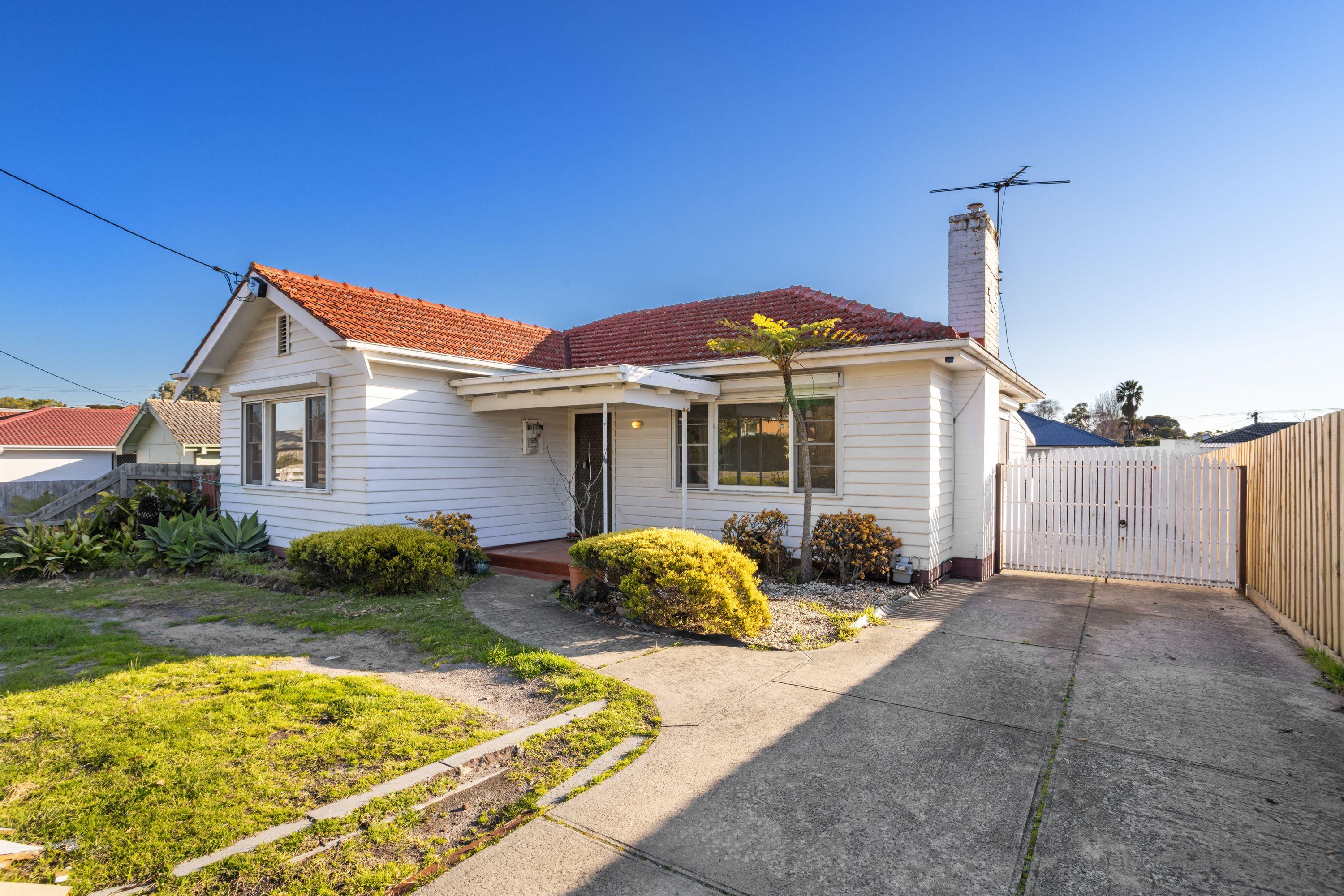 Prop-GPT: House: VIC Rosebud, VIC 3939 Home For Rent