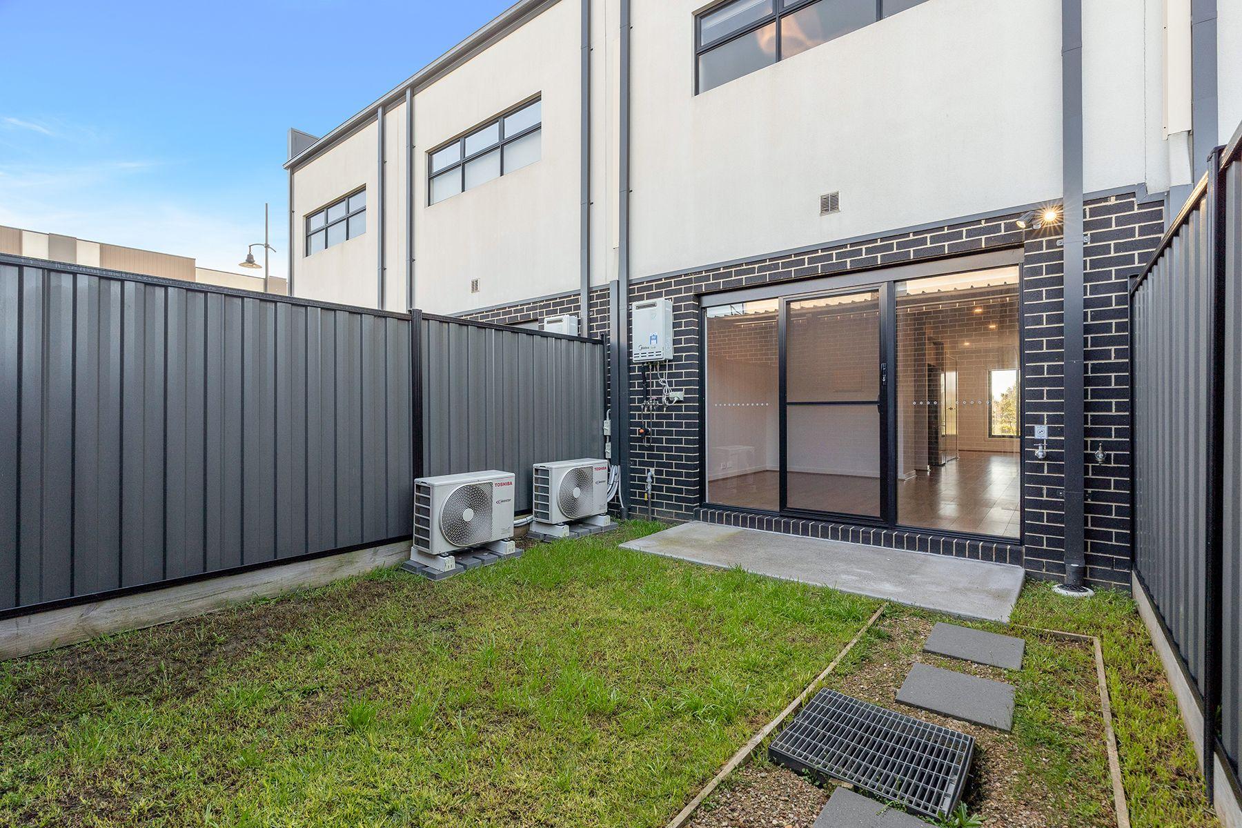Townhouse for Rent: Craigieburn, VIC 3064, VIC, 3064