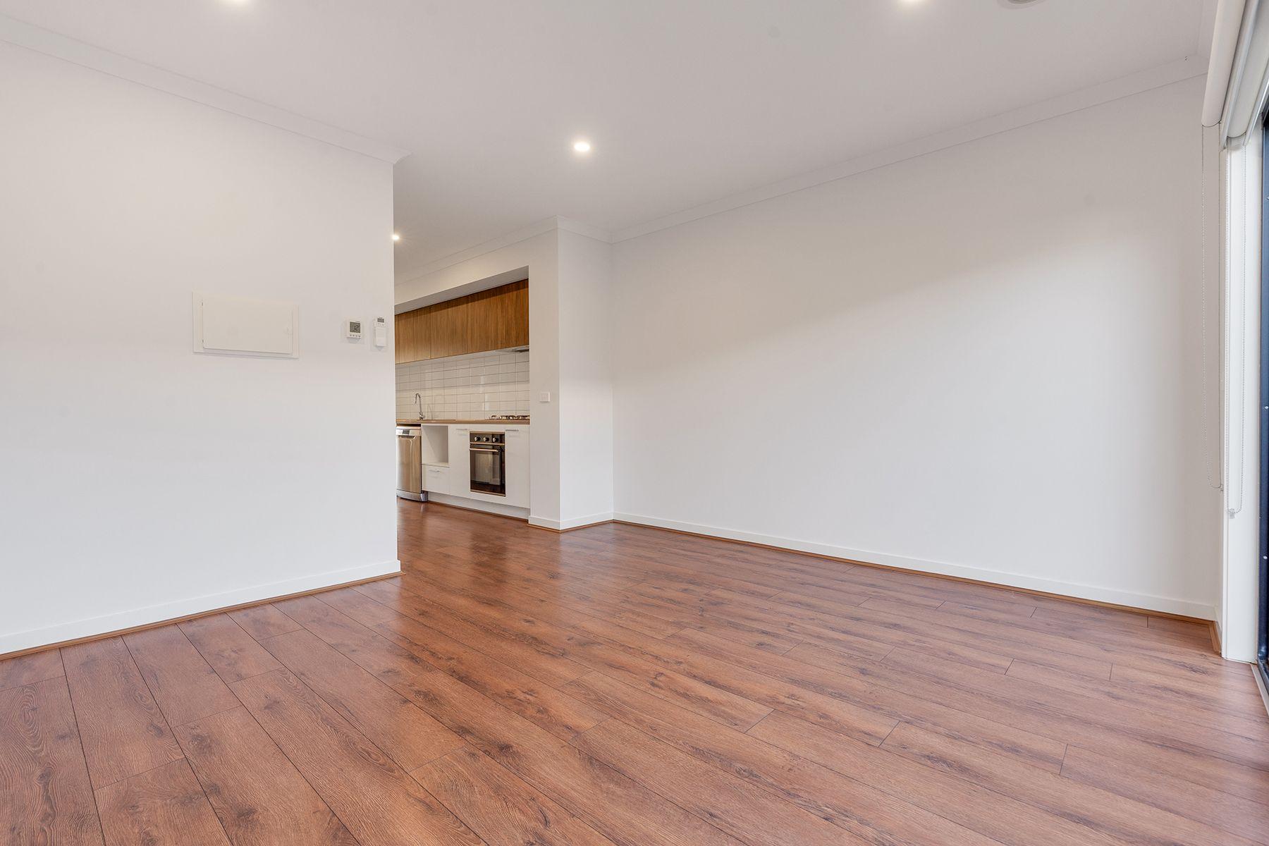 Townhouse for Rent: Craigieburn, VIC 3064, VIC, 3064