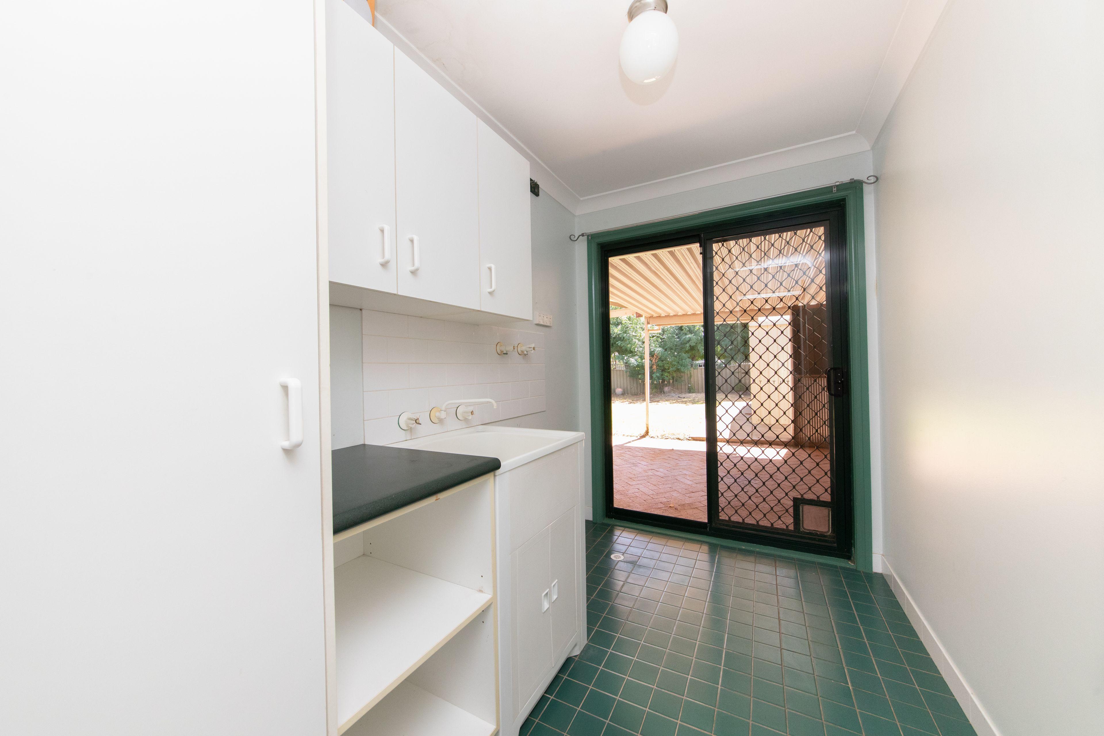 House for Rent: Dubbo, NSW 2830, NSW, 2830