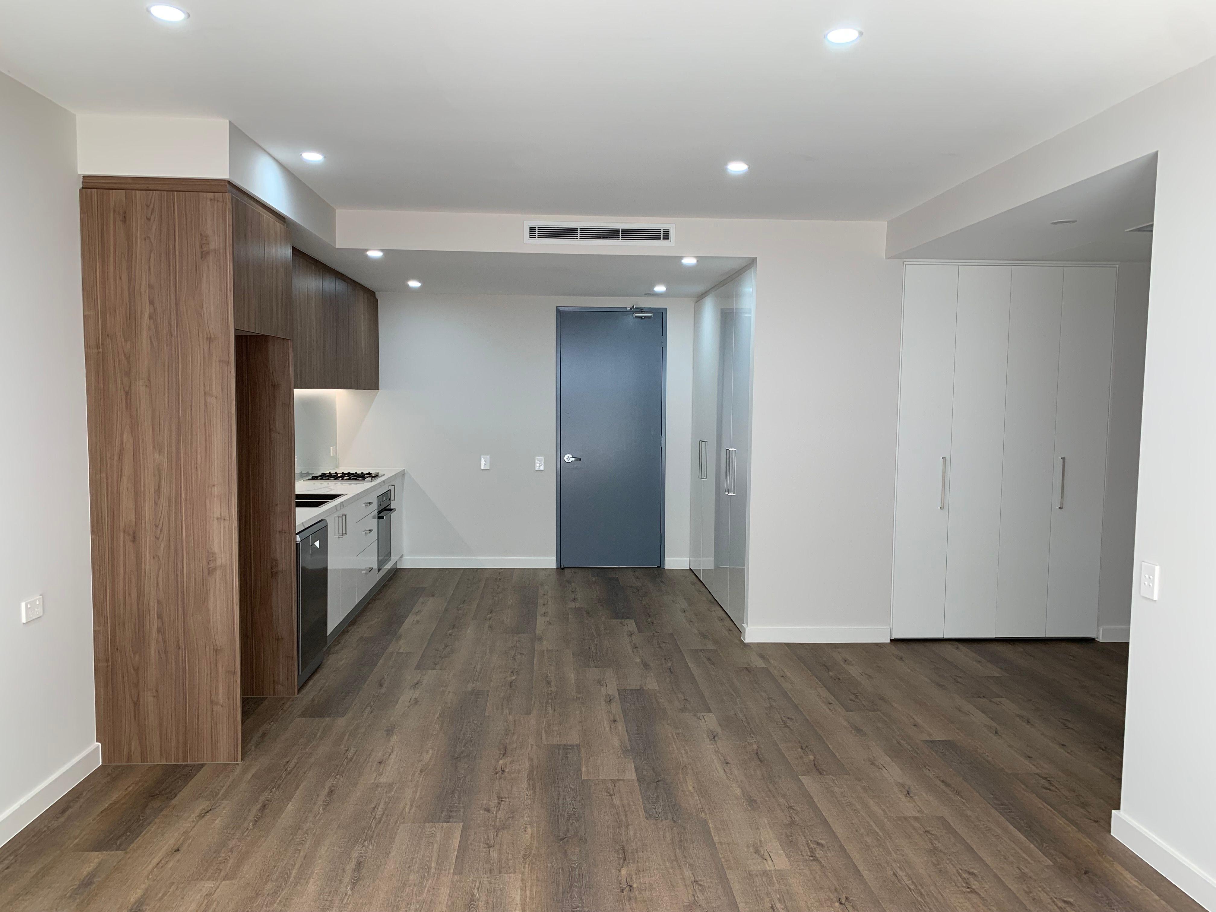 Stylish 2 Bedroom Unit On Ground Floor