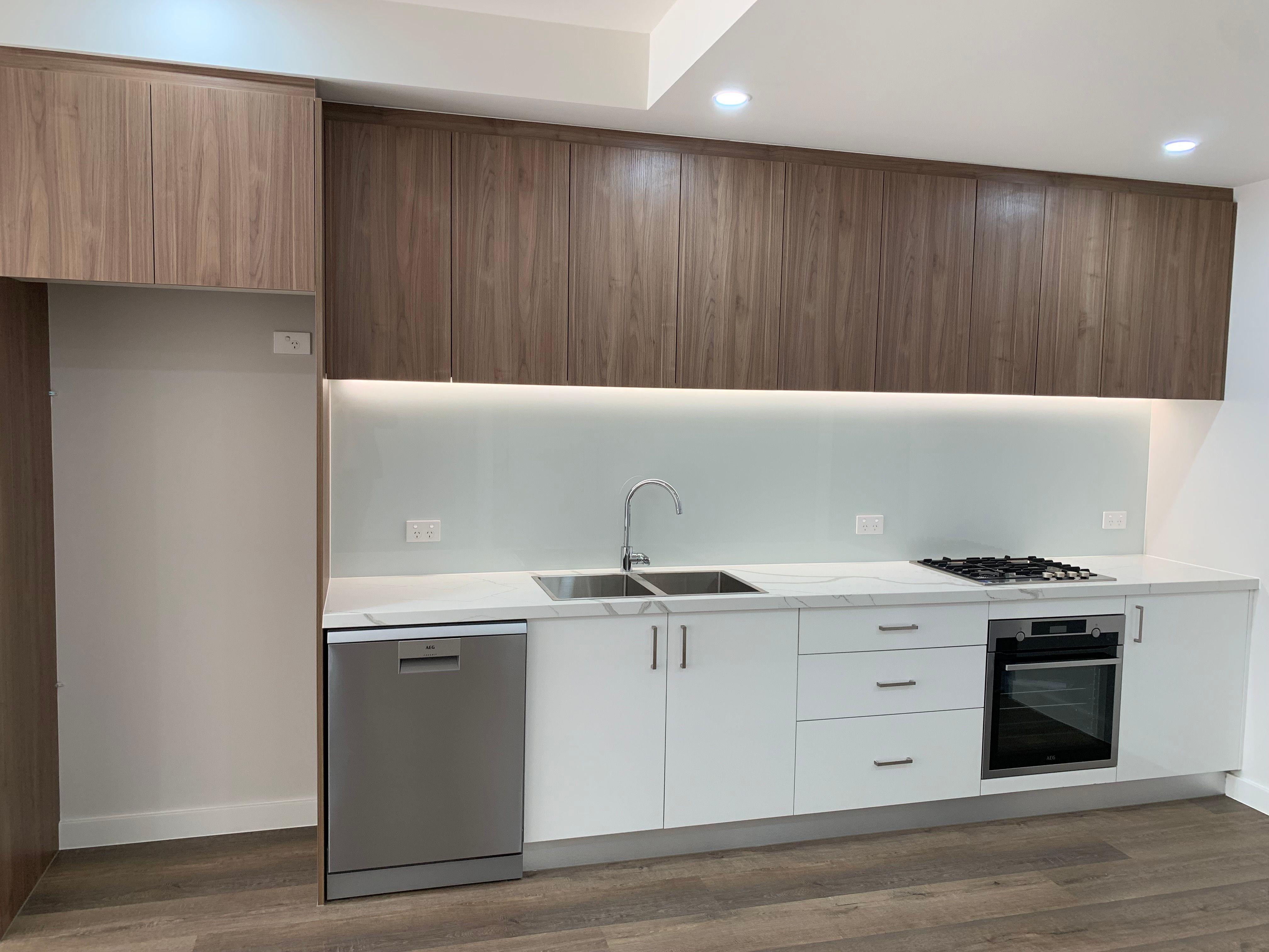 Stylish 2 Bedroom Unit On Ground Floor