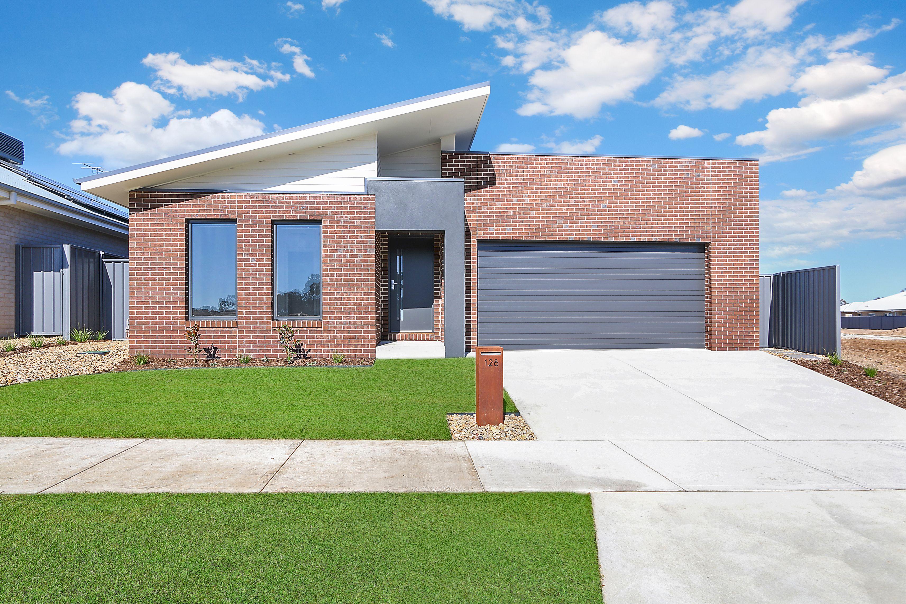 Prop-GPT: House: NSW Thurgoona, NSW 2640 Home For Rent