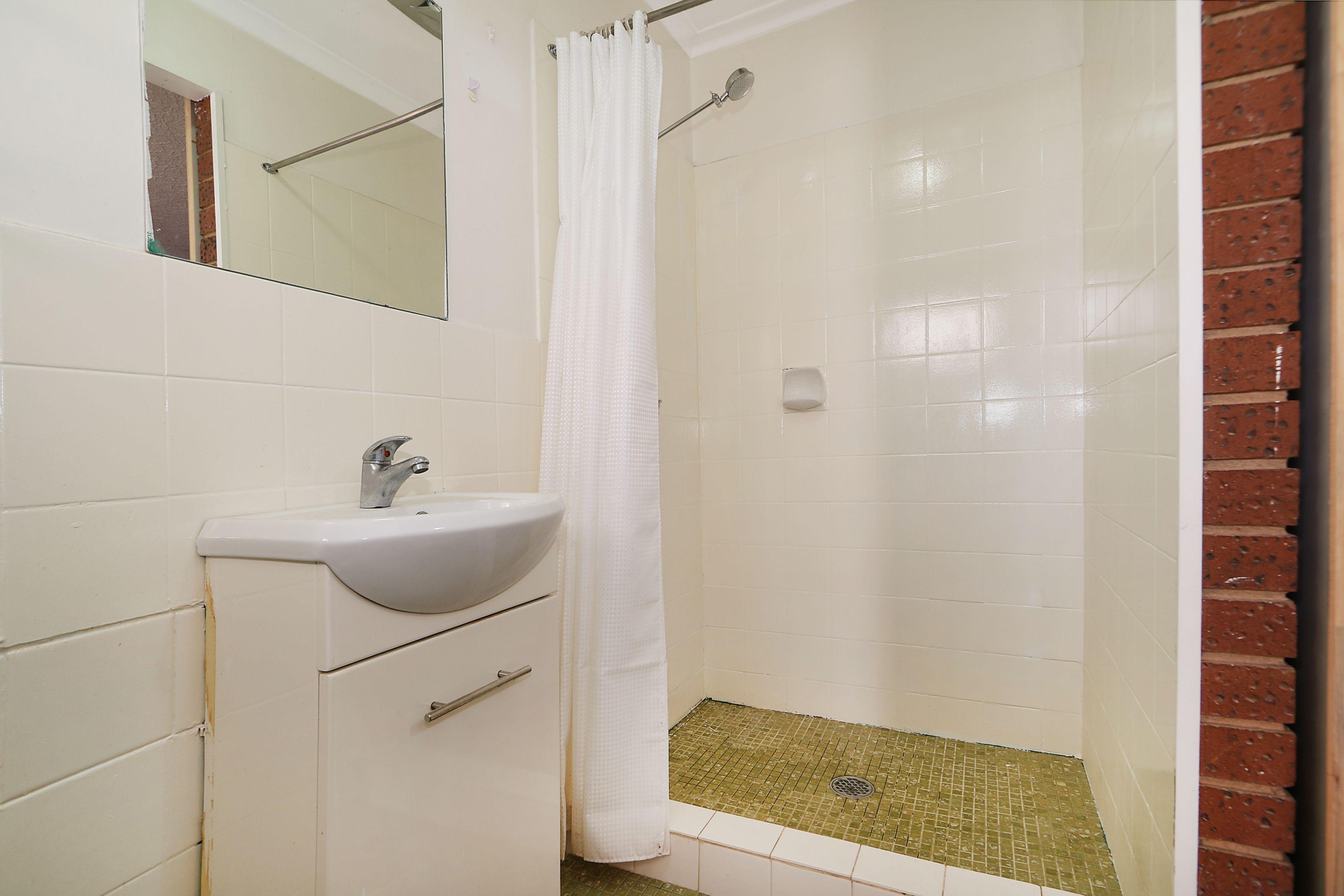 Townhouse for Rent: East Albury, NSW 2640, NSW, 2640