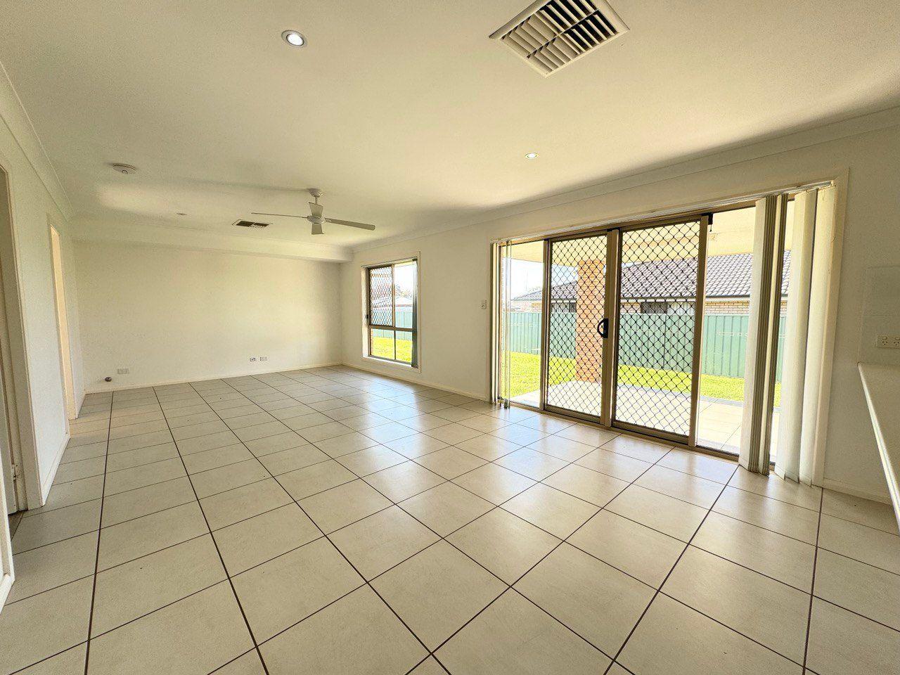 House for Rent: Parkes, NSW 2870, NSW, 2870