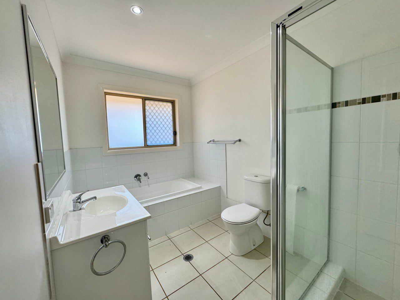House for Rent: Parkes, NSW 2870, NSW, 2870