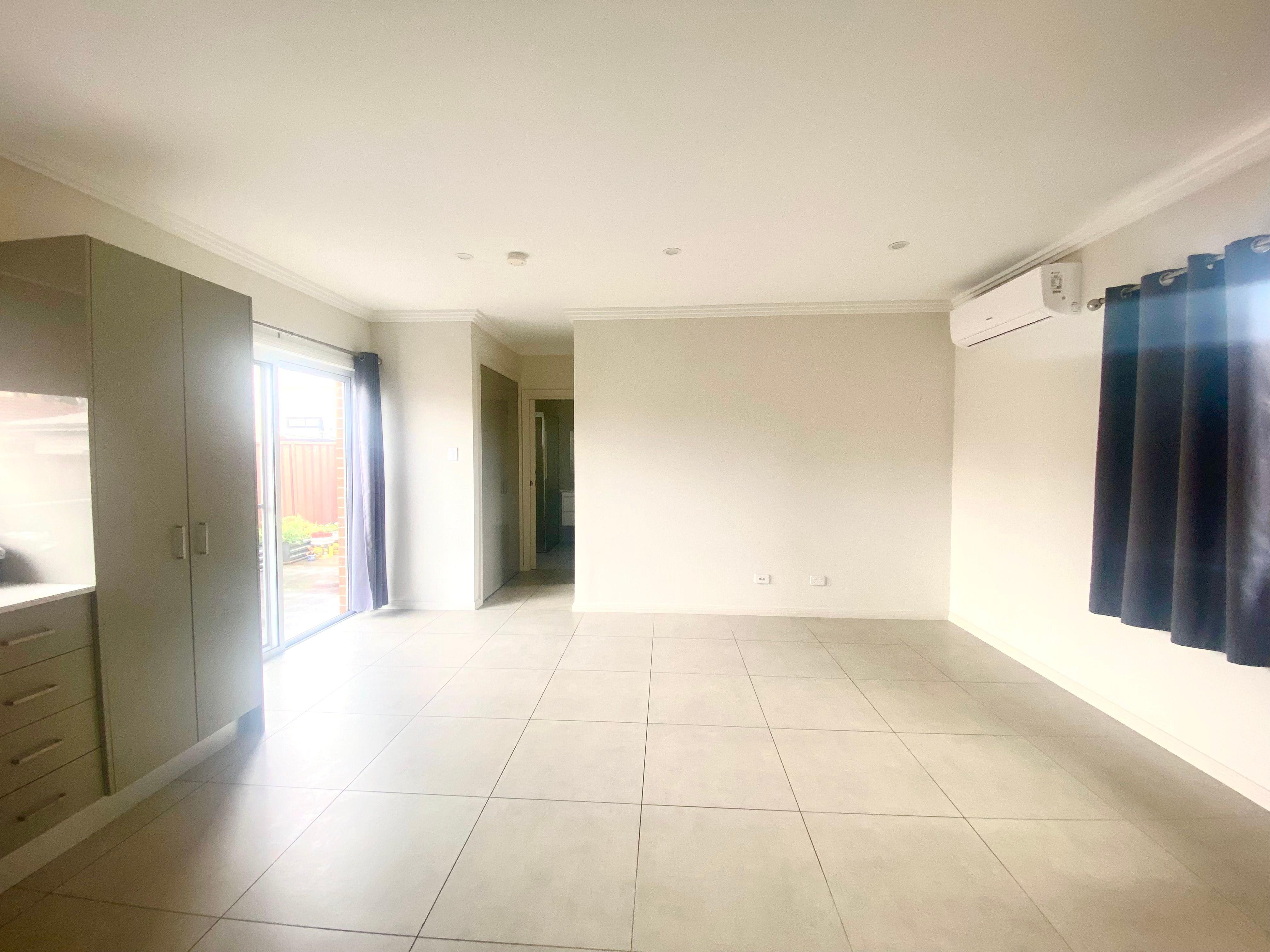 Modern 2-Bedroom Granny Flat in Prime Location