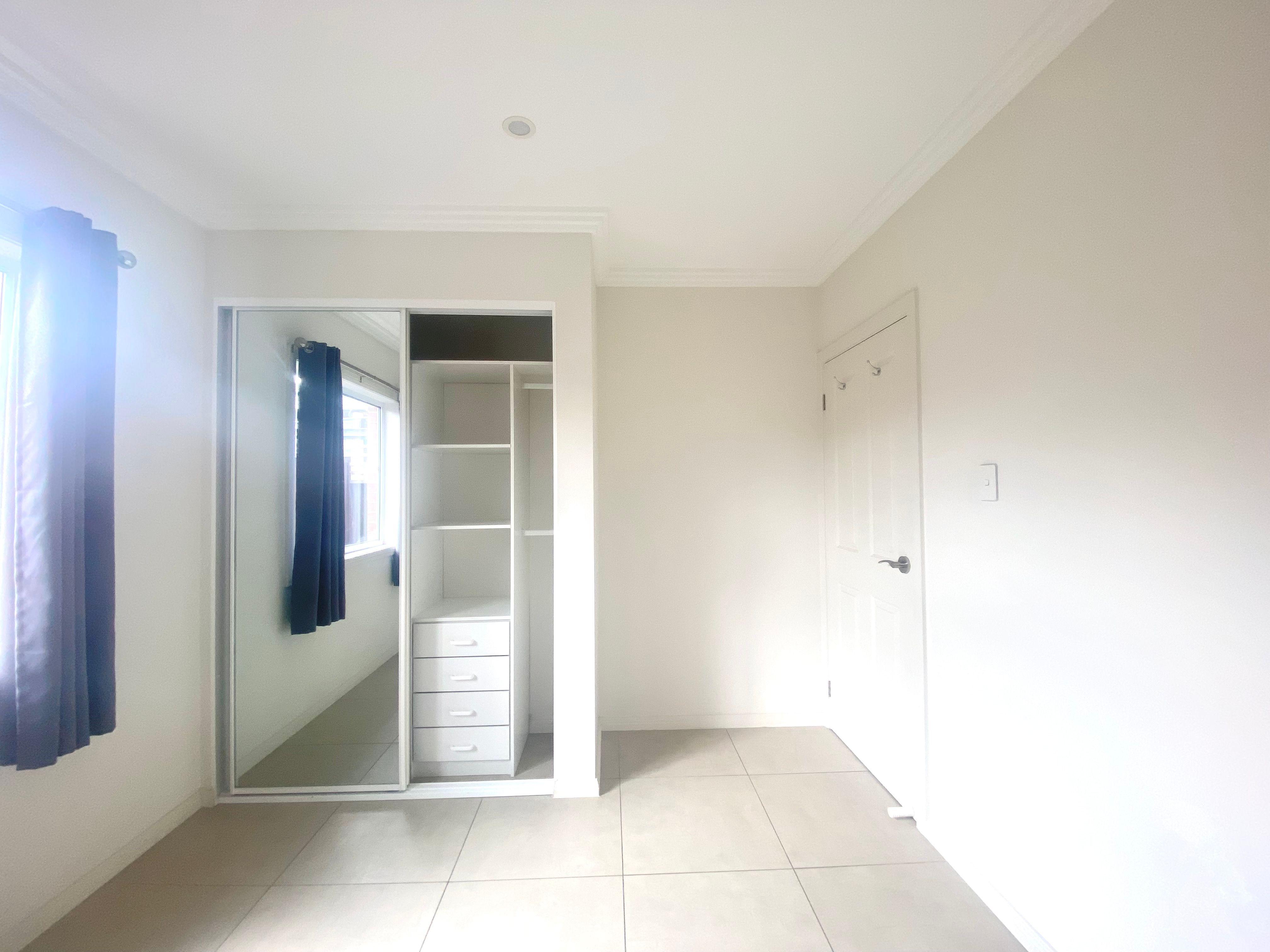 Modern 2-Bedroom Granny Flat in Prime Location