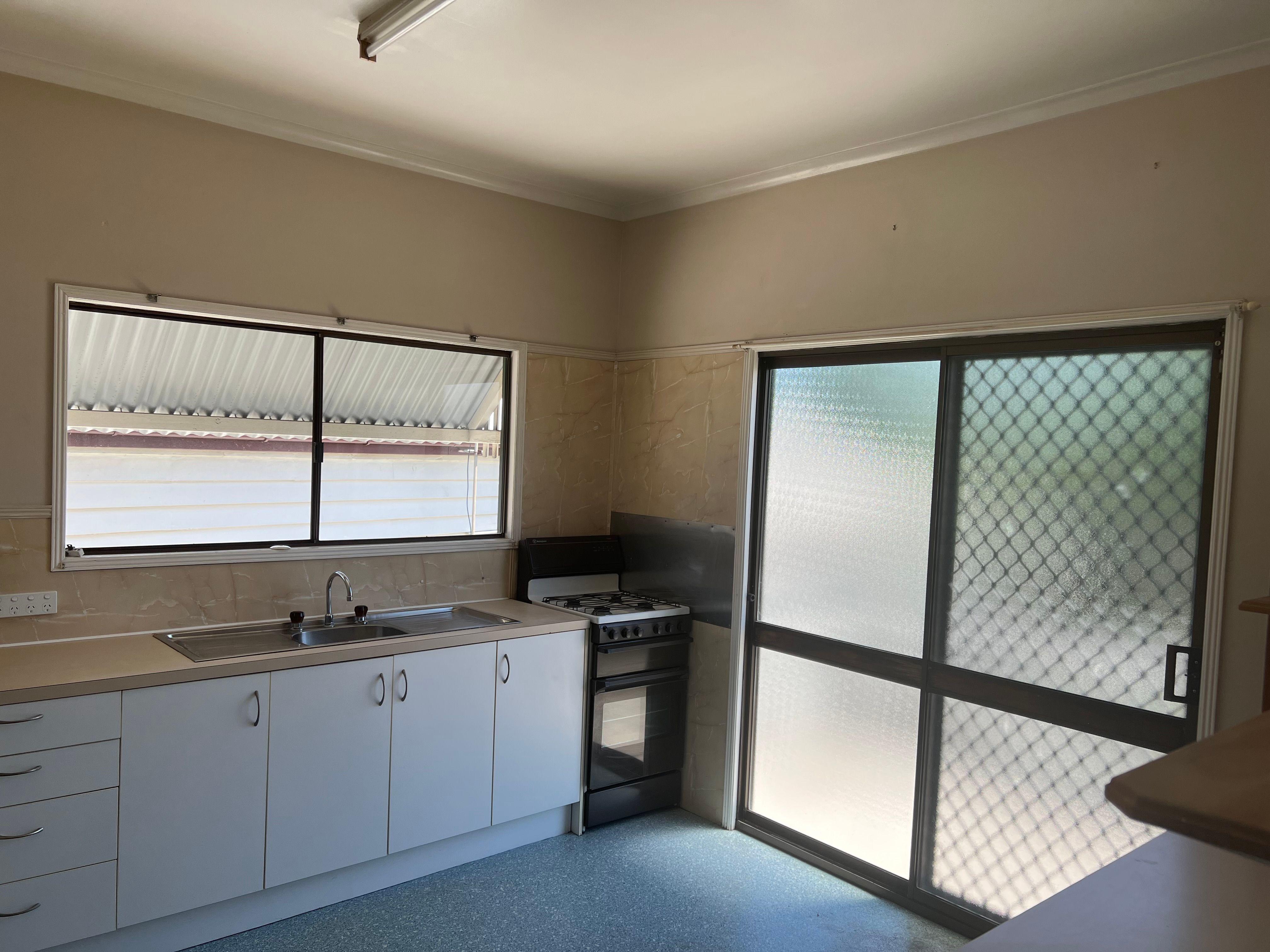Apartment for Rent: Petrie Terrace, QLD 4000, QLD, 4000